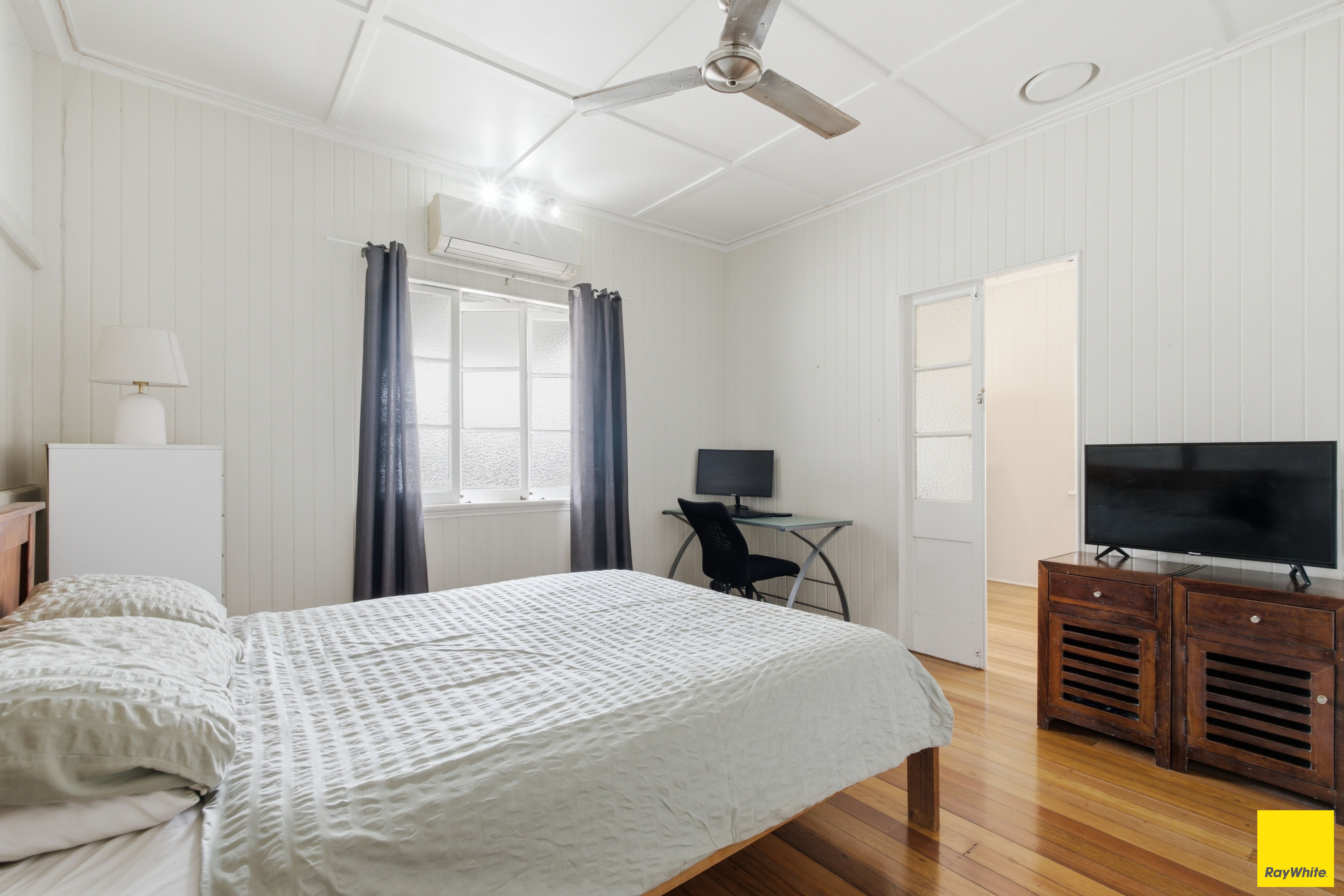 13 Allan Street — photo 15 of 26