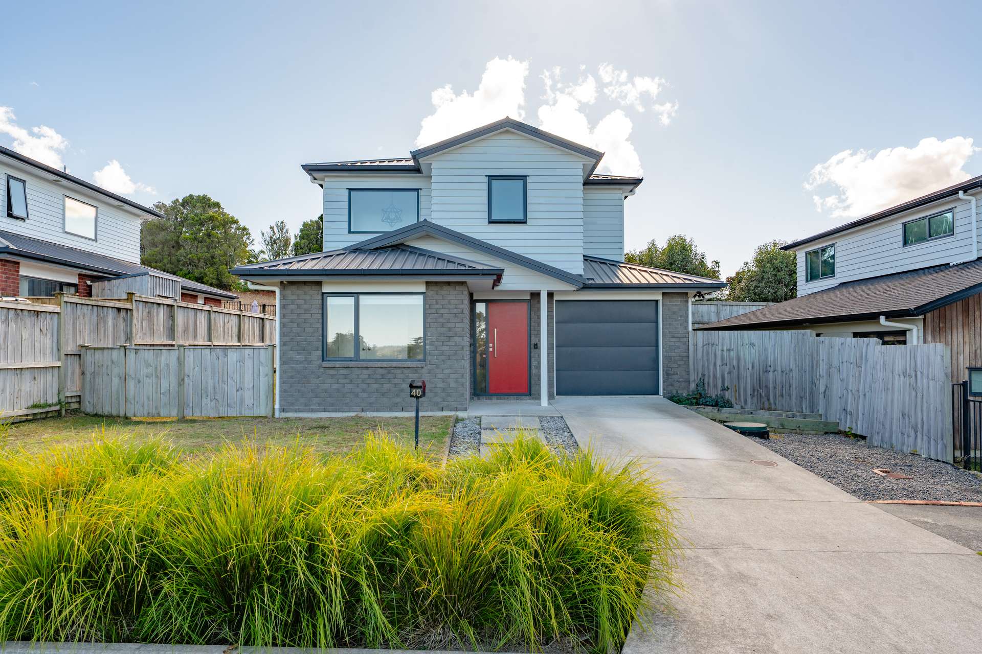 40 Accolage Boulevard photo 0