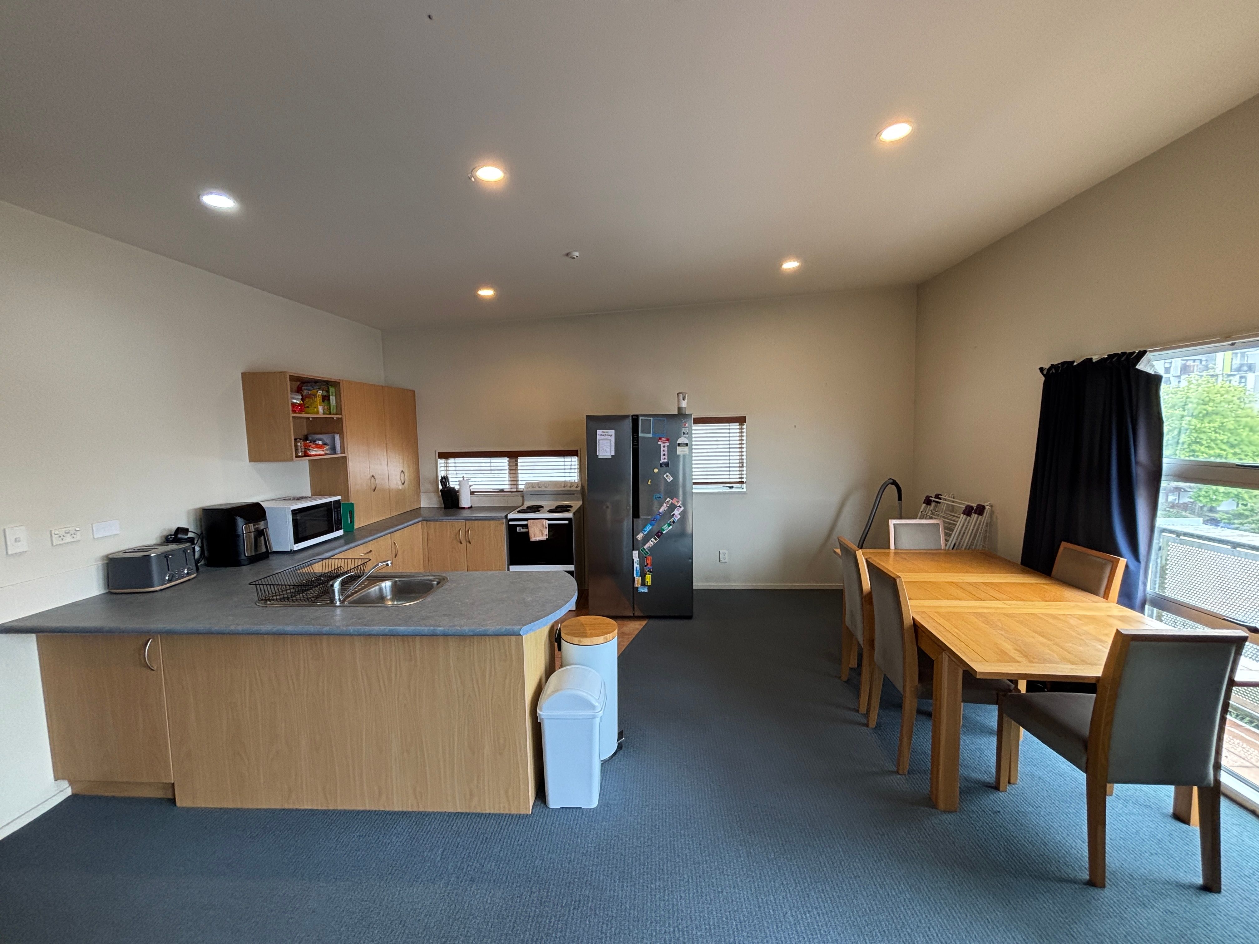 5/66 Glenmall Place, Glen Eden, Waitakere City