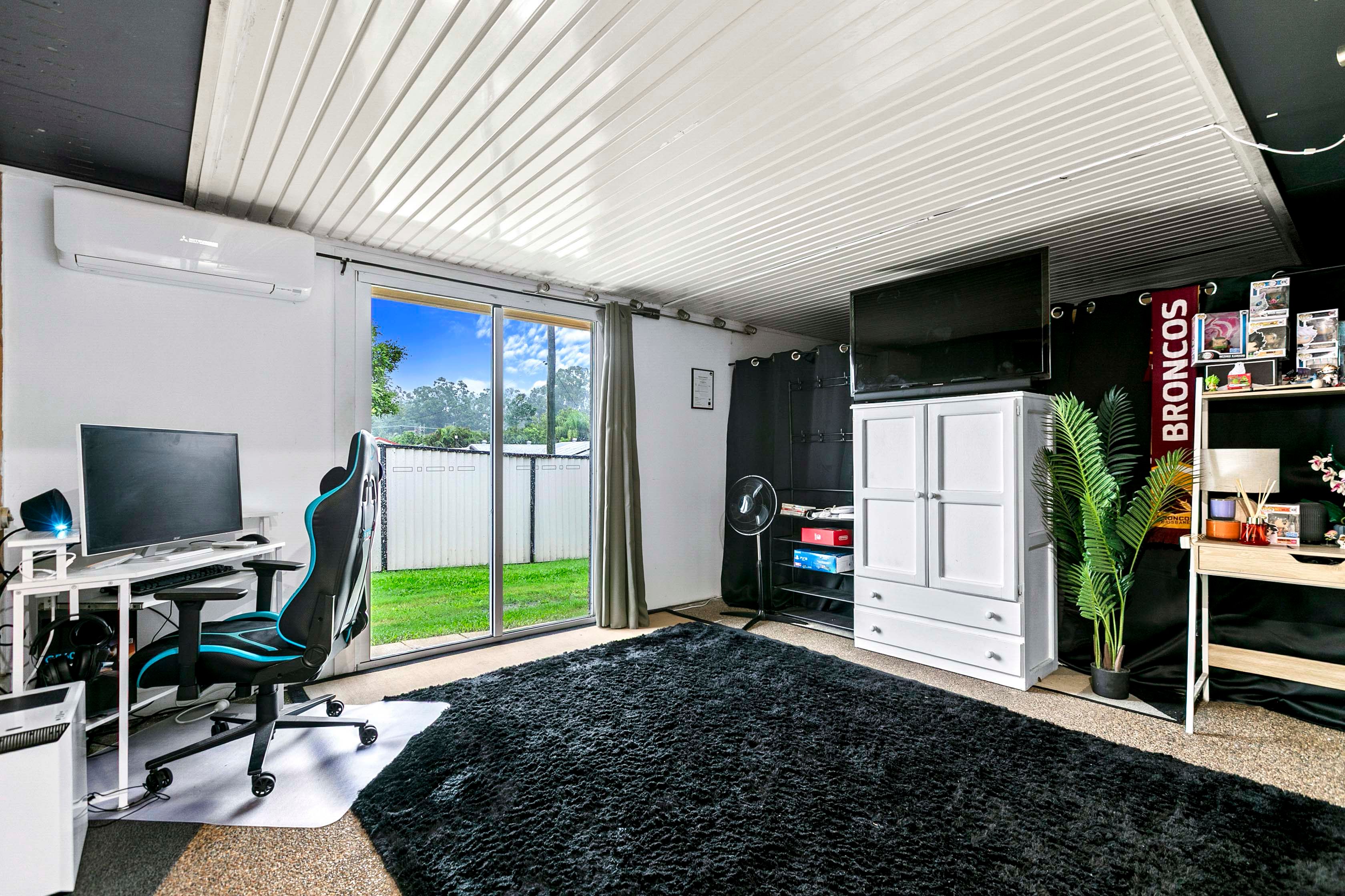 14 Wedge Street — photo 16 of 18