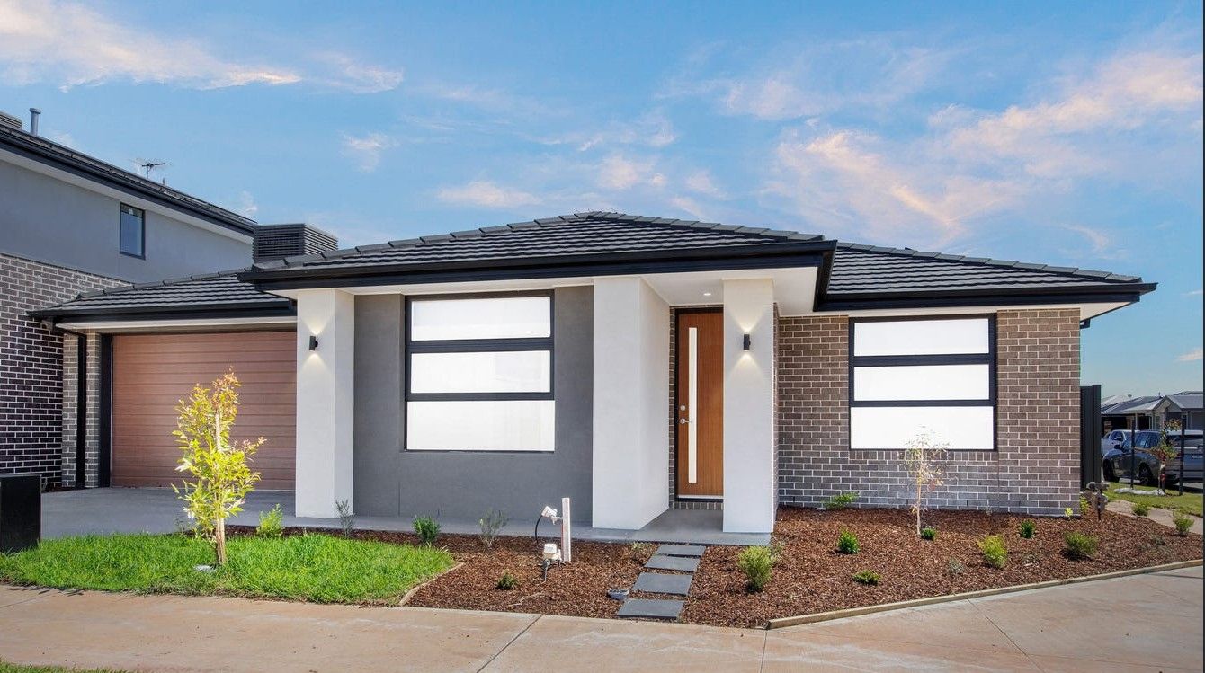 15 Kingia Street, COBBLEBANK VIC 3338