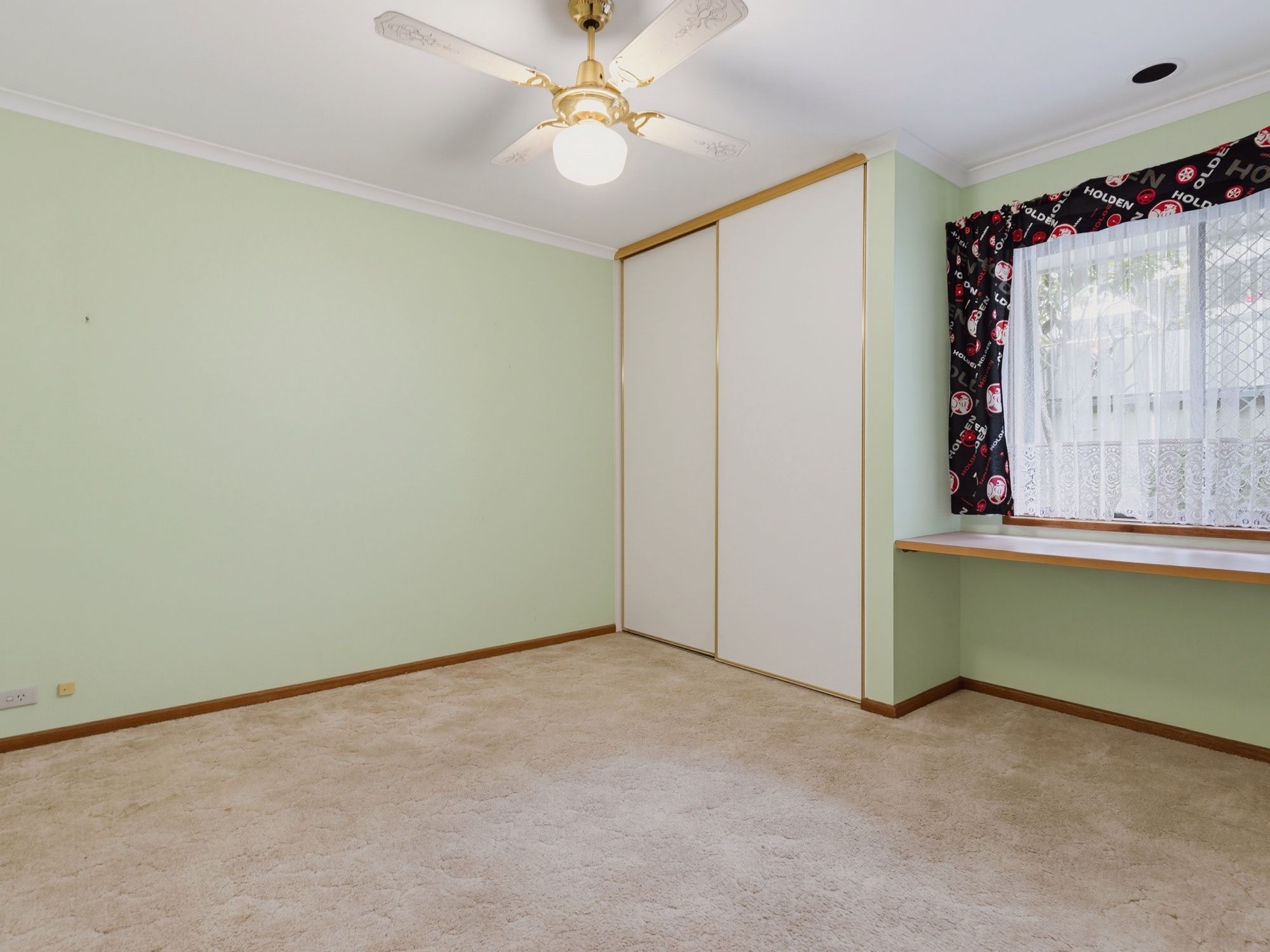 2 Frenshams Drive — photo 14 of 21