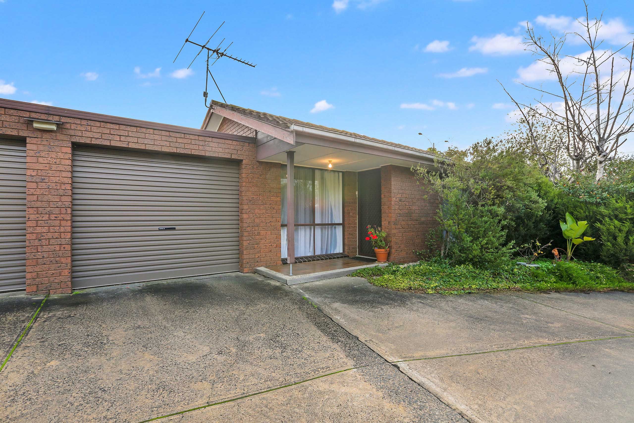 47 Torquay Road, Belmont VIC 3216