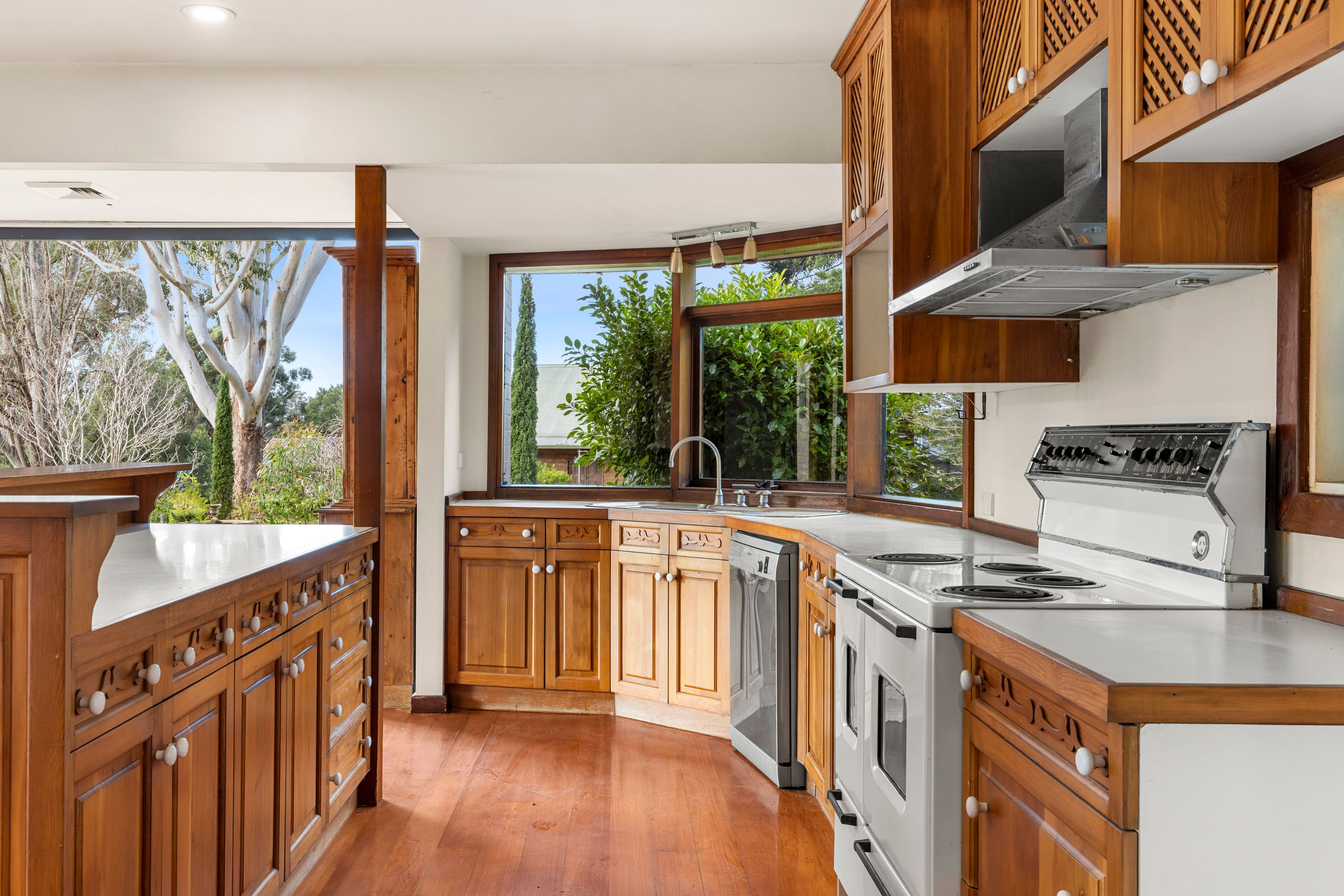 81 Kangaroo Valley Road — photo 3 of 13