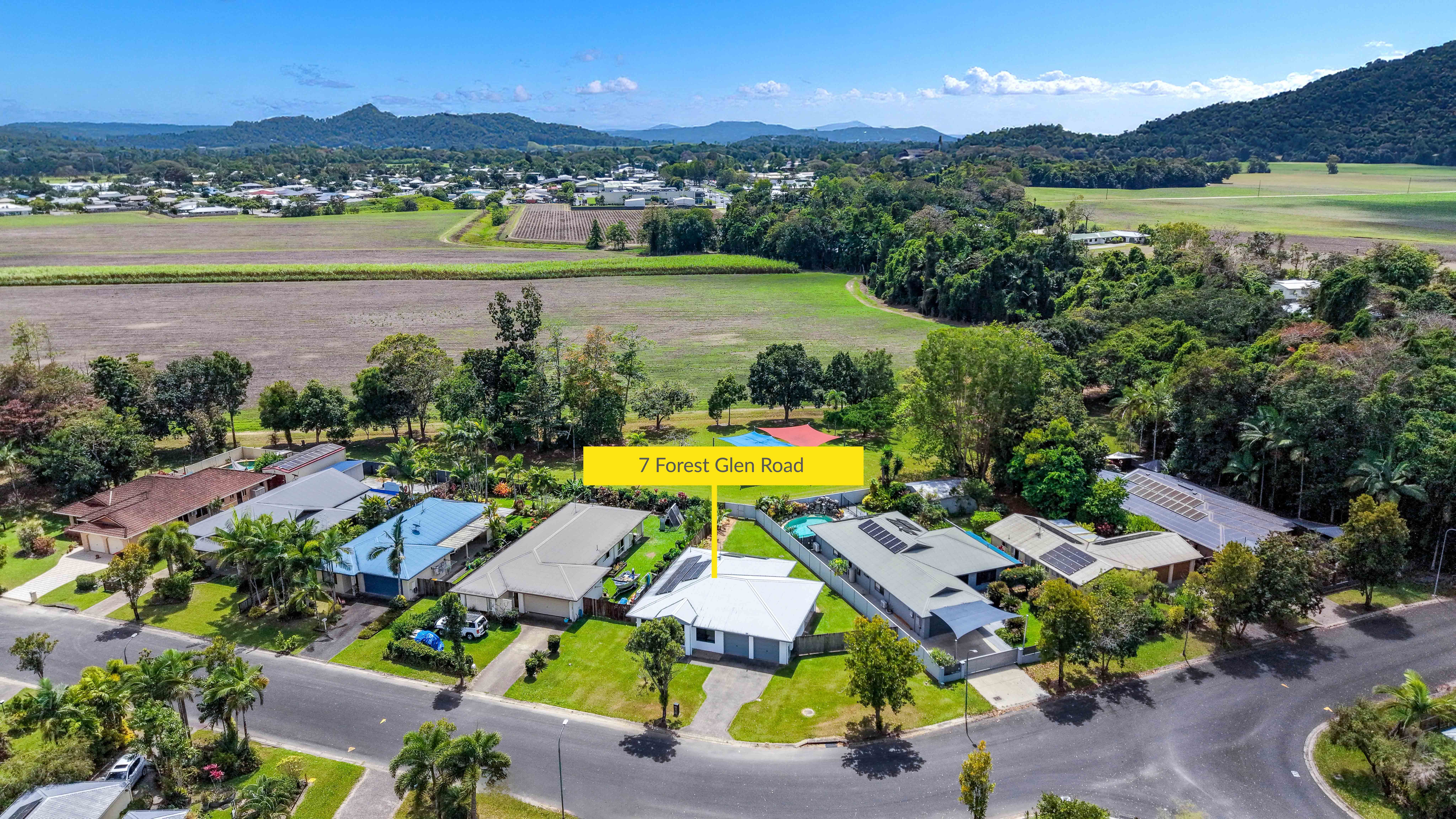 7 Forest Glen Road, Mossman, QLD 4873