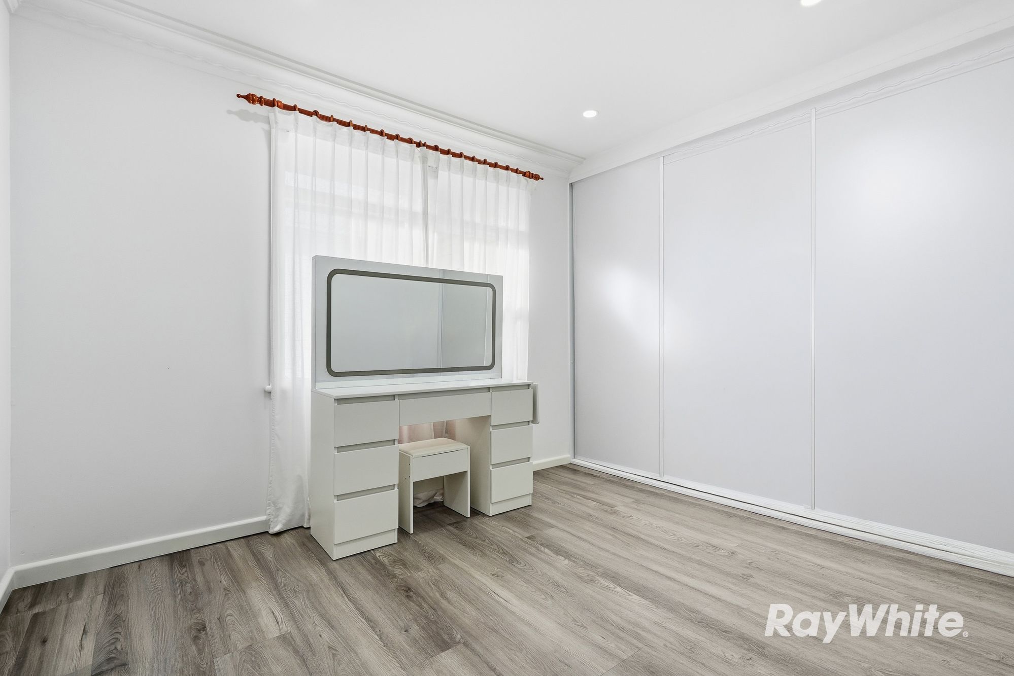 8 Martin Street — photo 14 of 25