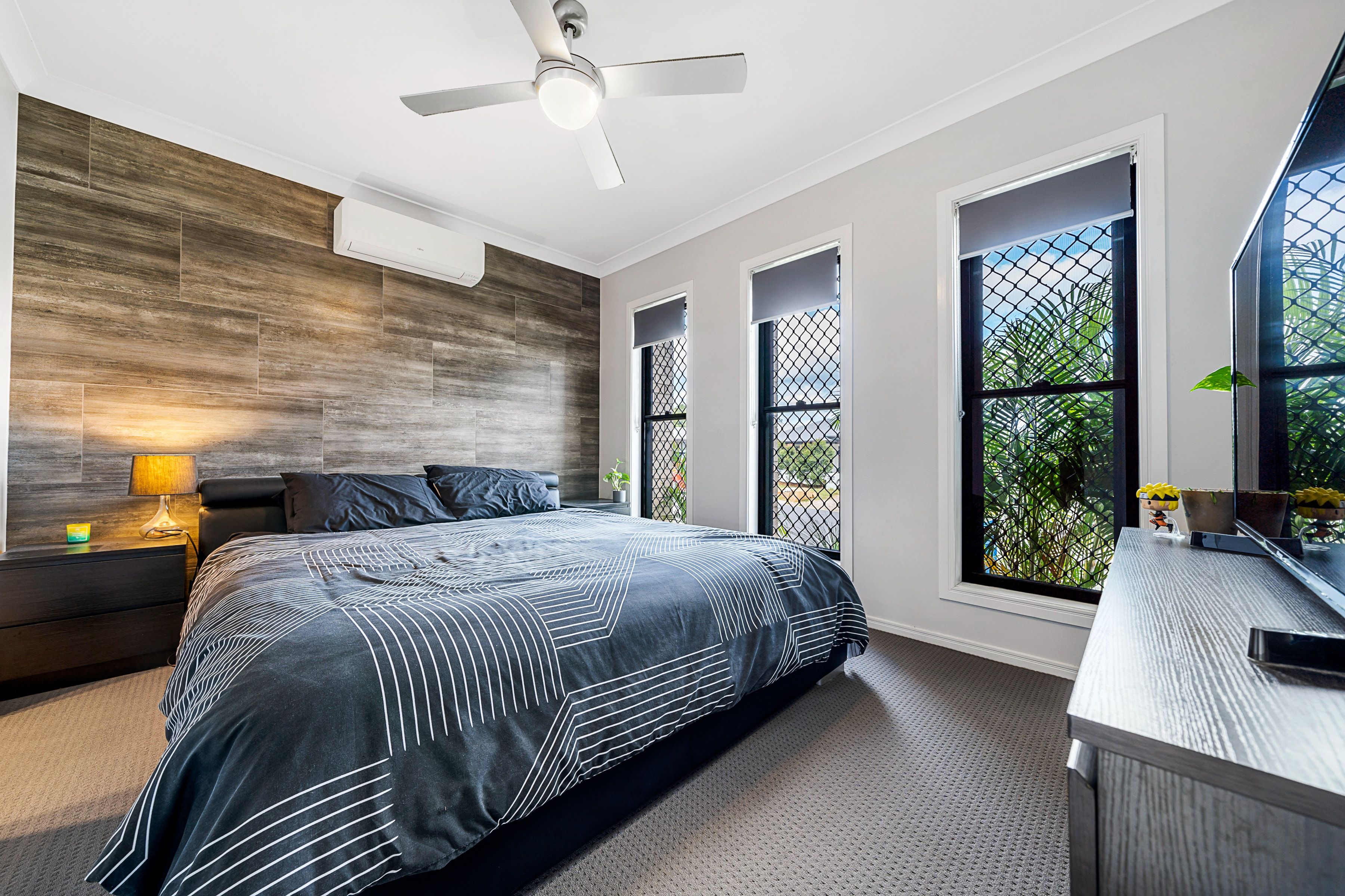34 Tanzanite Avenue, Logan Reserve, QLD 4133
