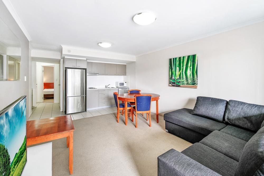 12a/78 Brookes Street — photo 6 of 8
