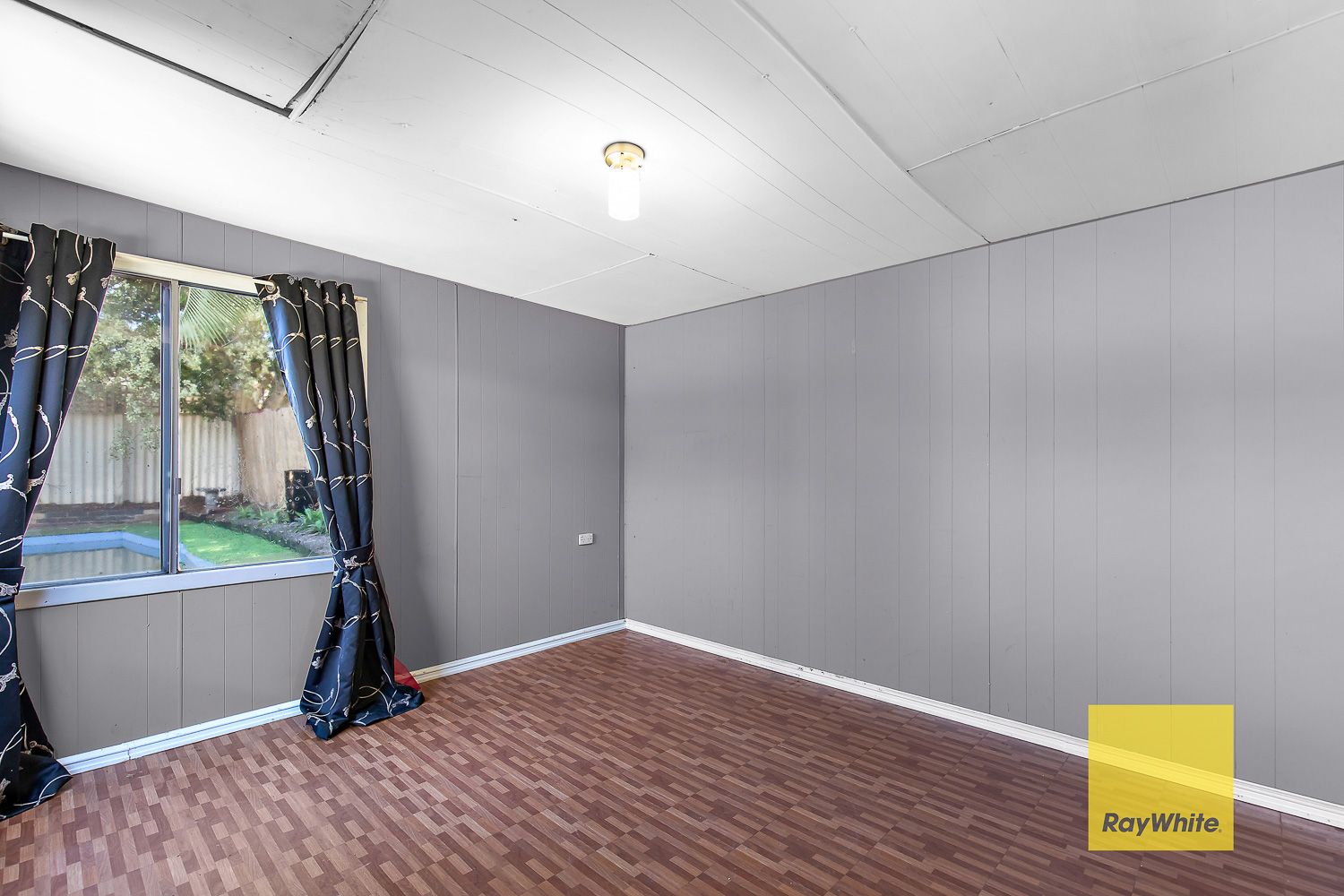 7 Irwin Close — photo 10 of 18