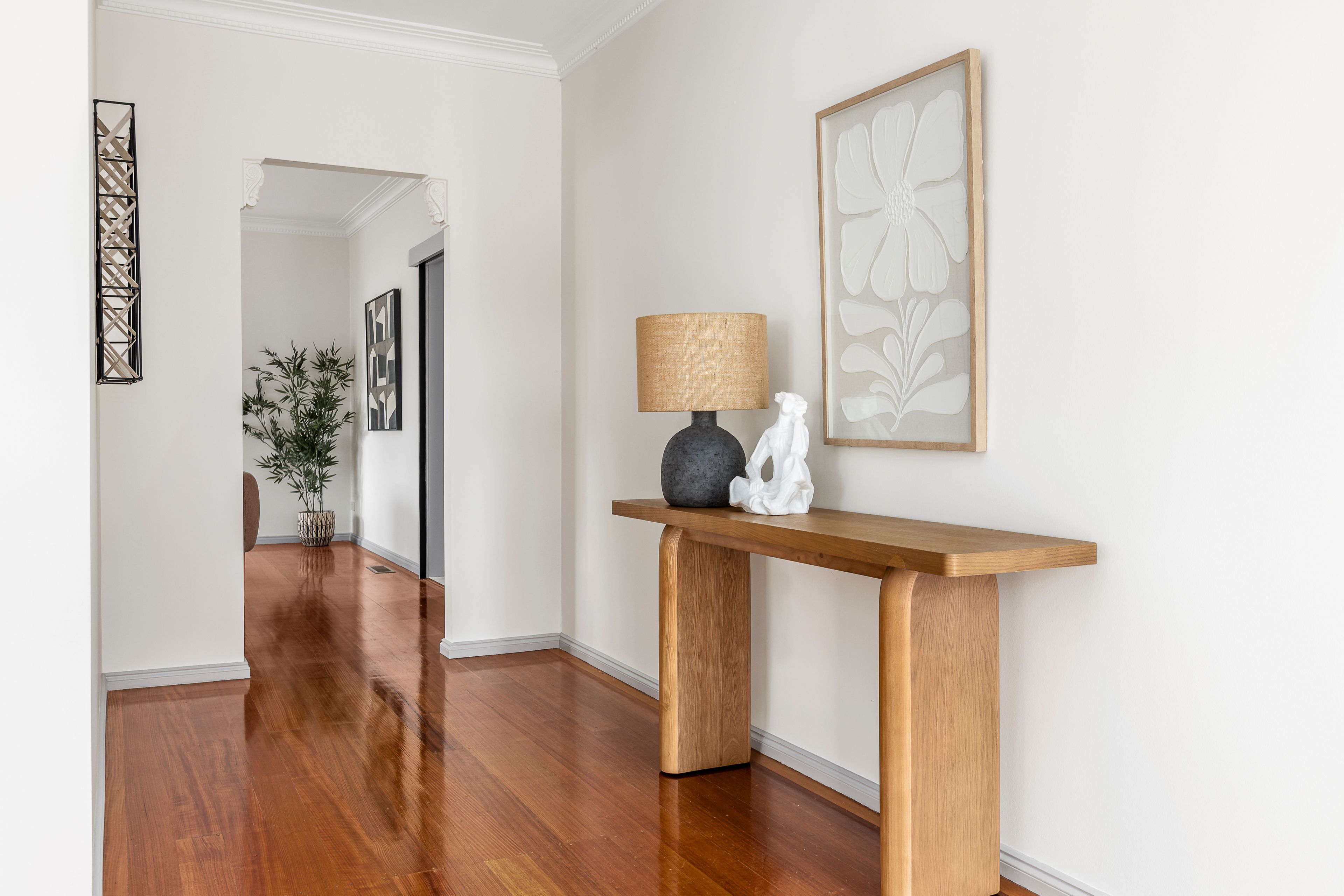 27 Samarinda Avenue, Ashburton, VIC 3147