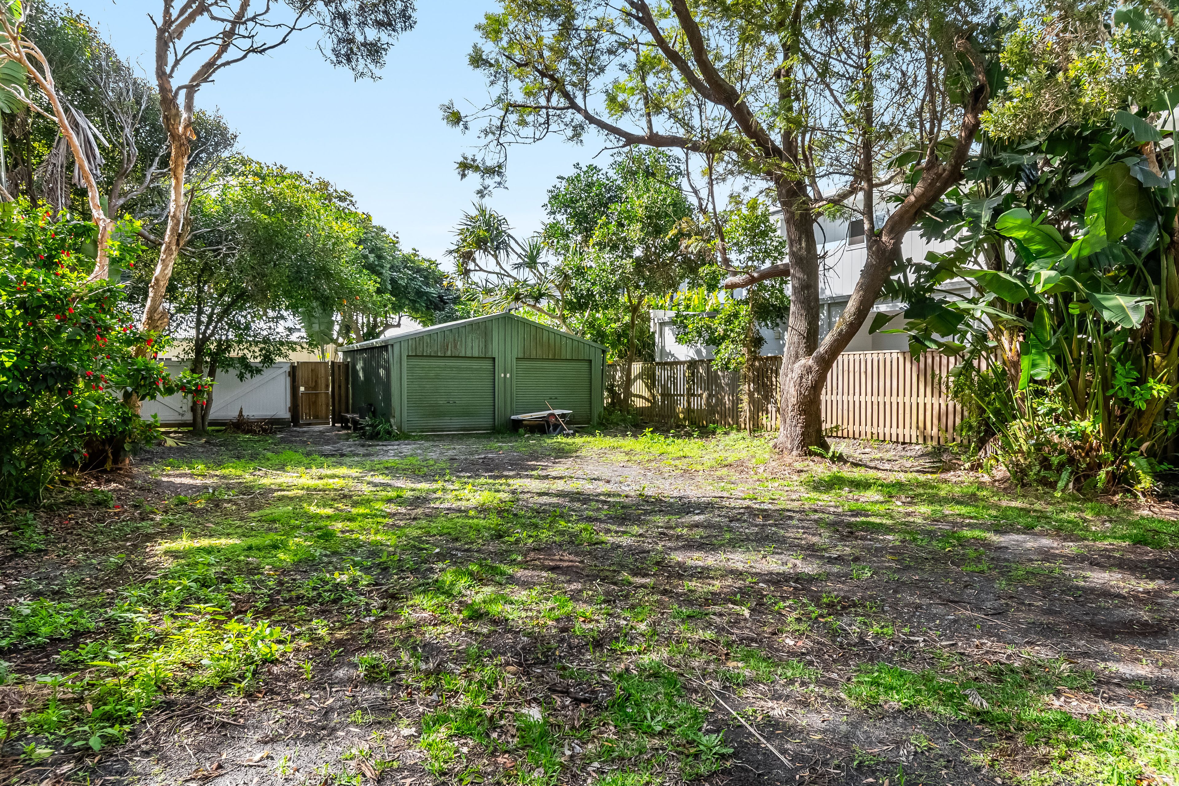 21 Byron Street — photo 17 of 20