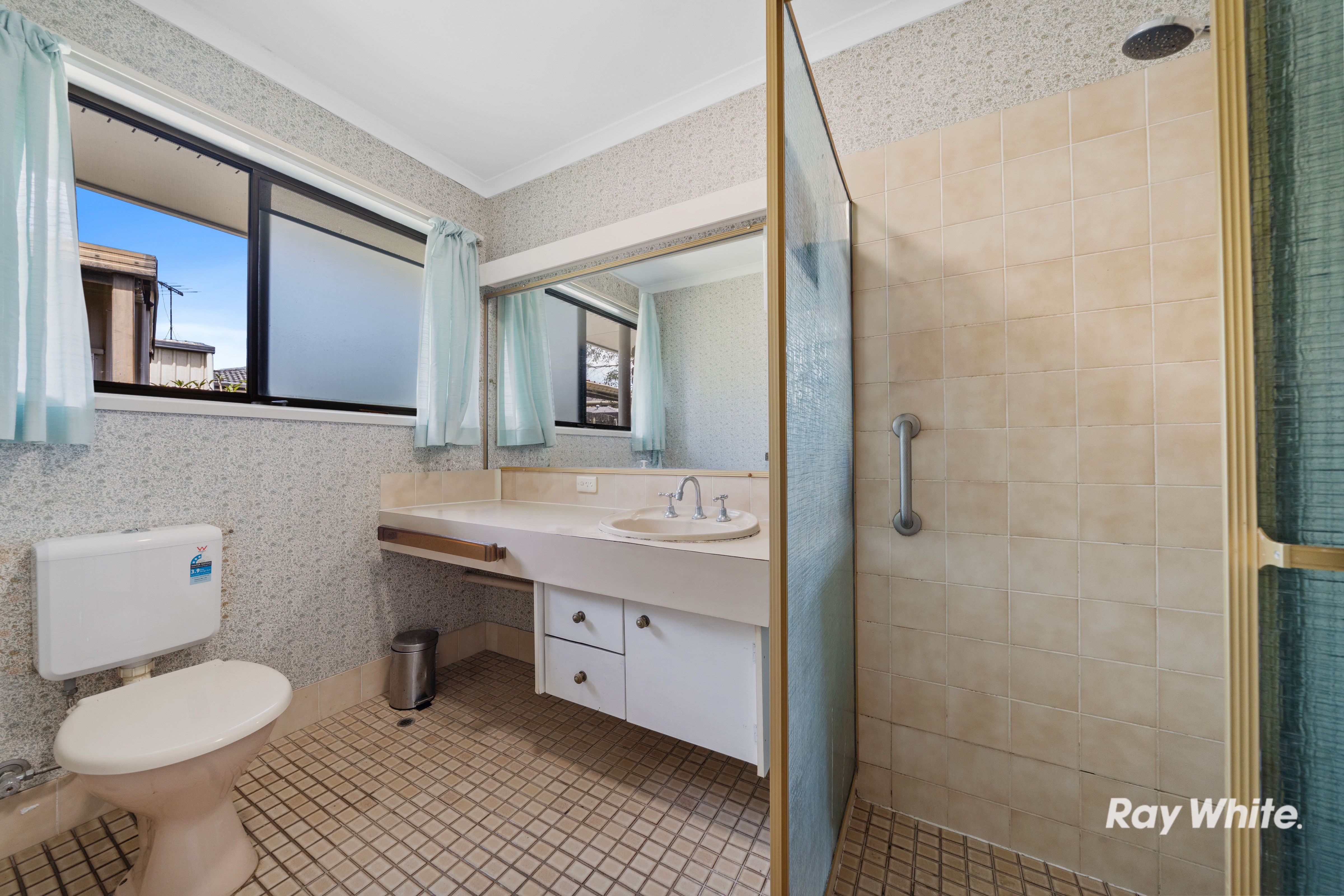 80 Chatswood Road — photo 14 of 27