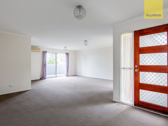 1 Bou Court, Edens Landing, QLD 4207