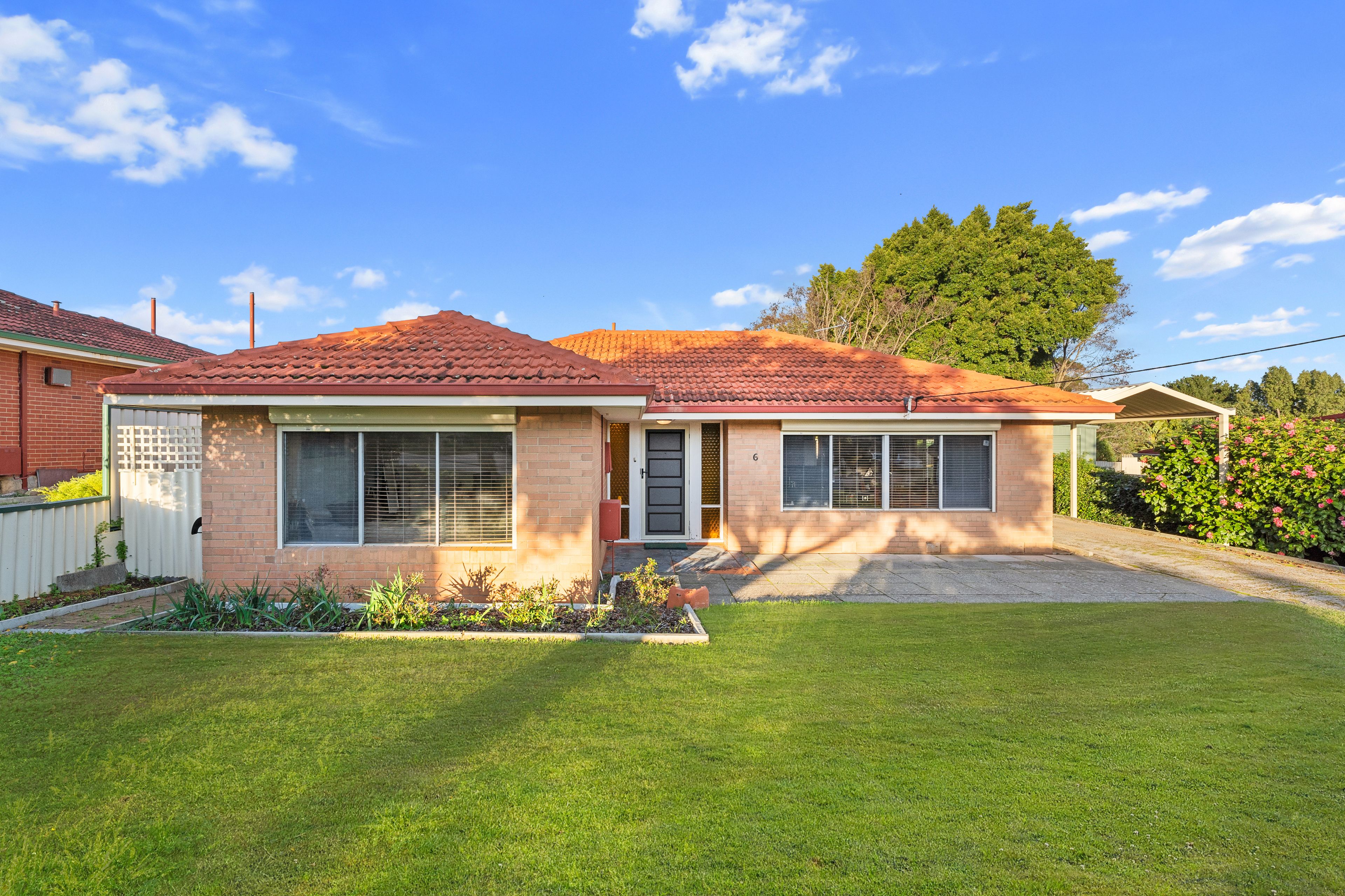 6 Worrall Court, Orelia, WA 6167