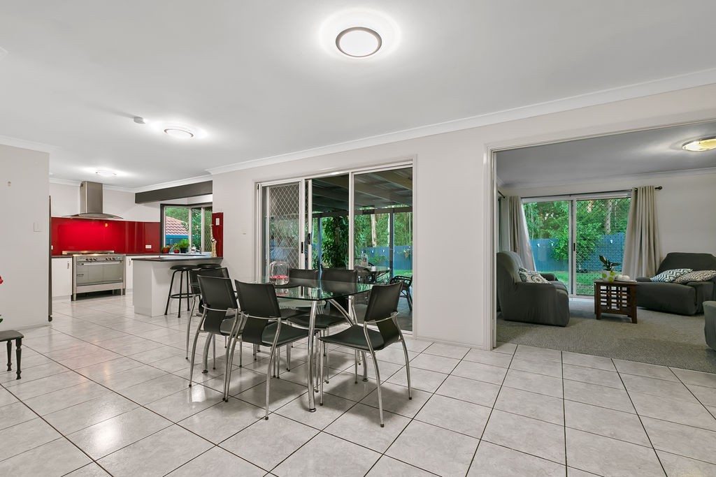 25 Ferguson Place, Coopers Plains, QLD 4108