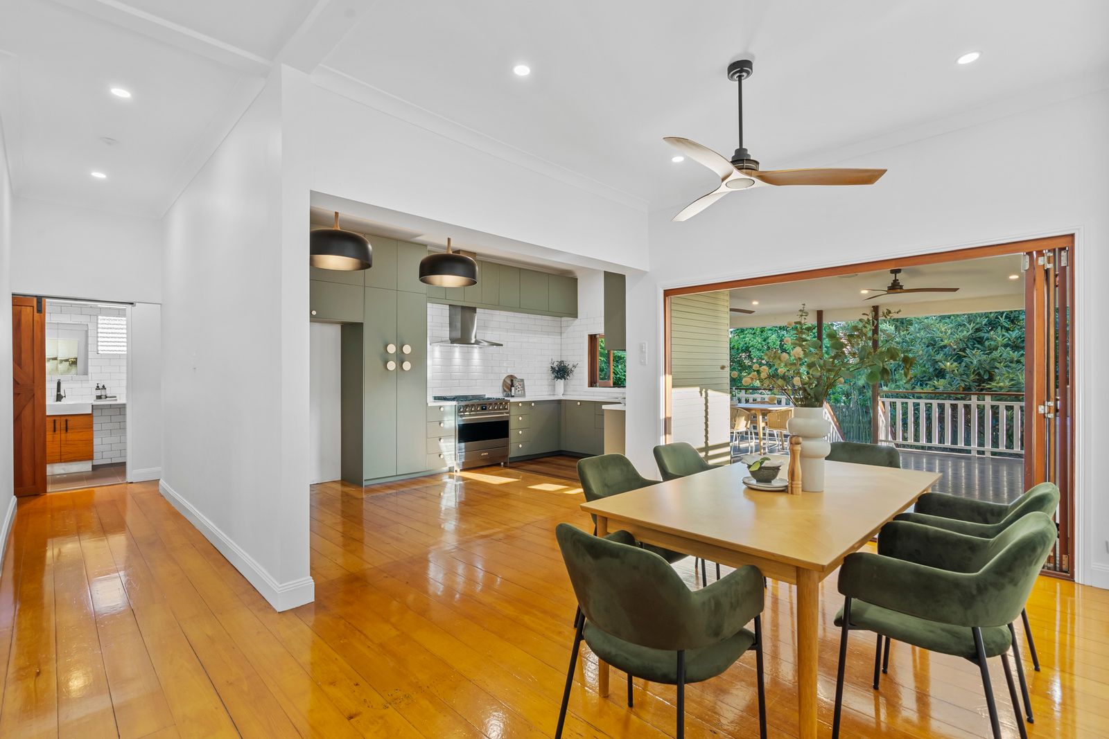 75 Waterton Street, Annerley QLD 4103