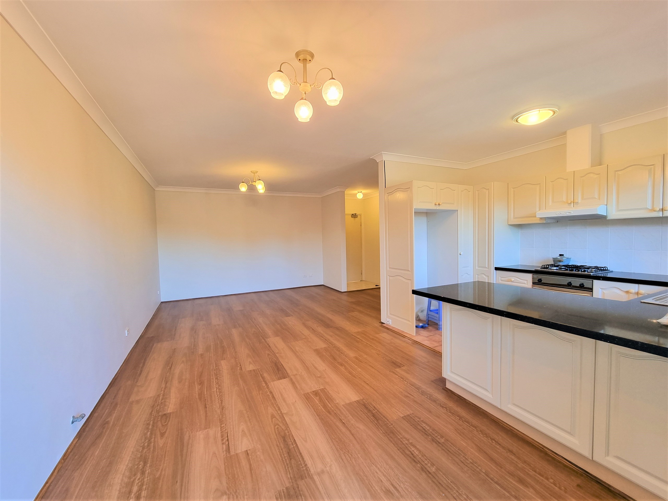 8/12-16 WEST Street, Hurstville, NSW 2220