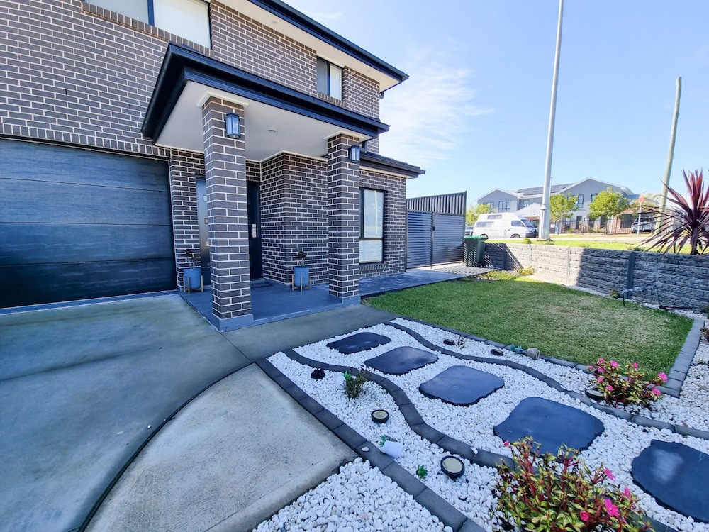 2 Bluebell Crescent, Spring Farm, NSW 2570