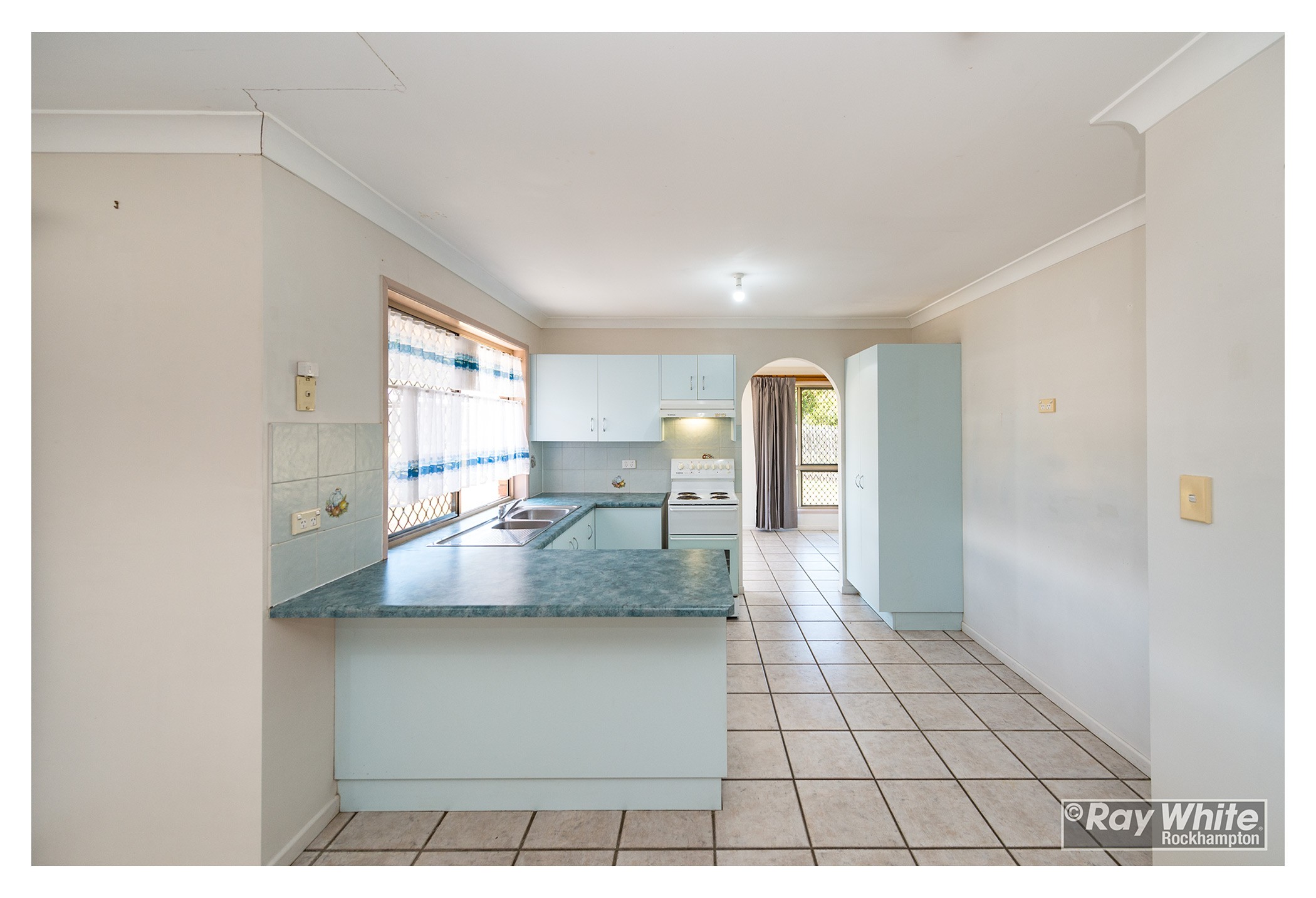 21 Hoffman Street, Norman Gardens, QLD 4701