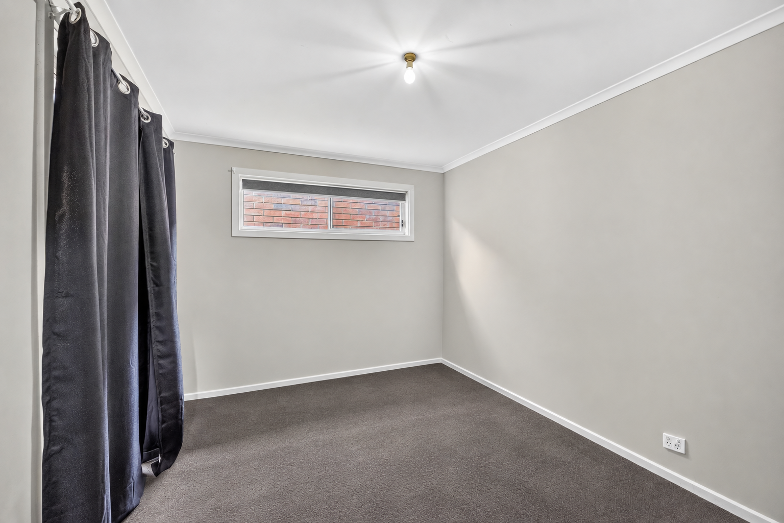 8 Aberdeen Lane — photo 5 of 12