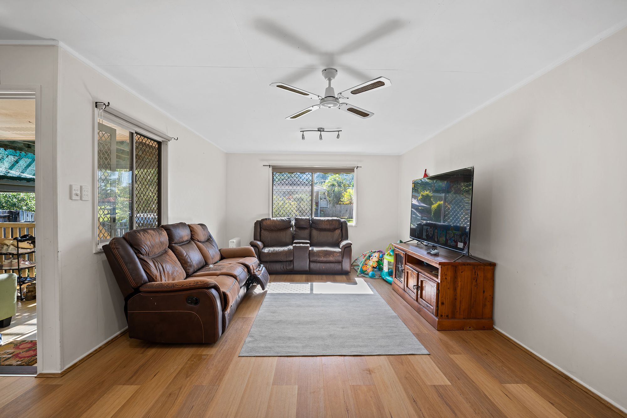 6 Carlotta Street, Slacks Creek, QLD 4127