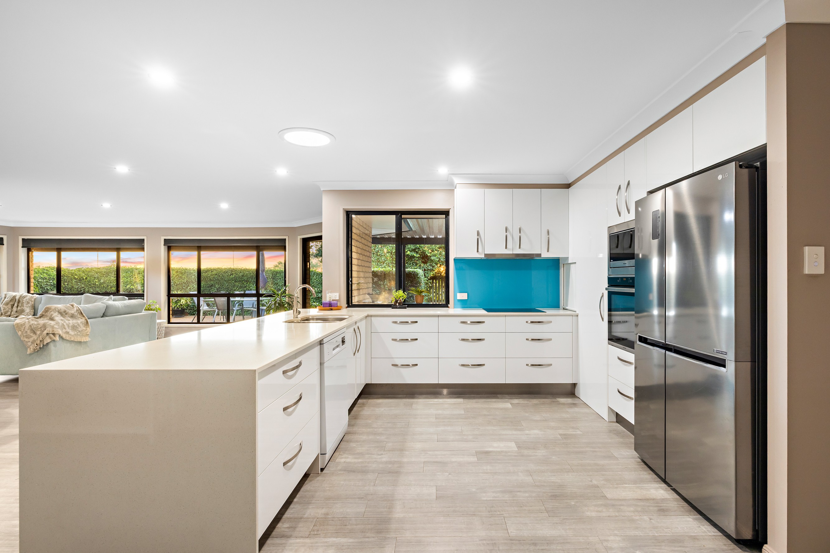 11 Crown Place, Carindale, QLD 4152