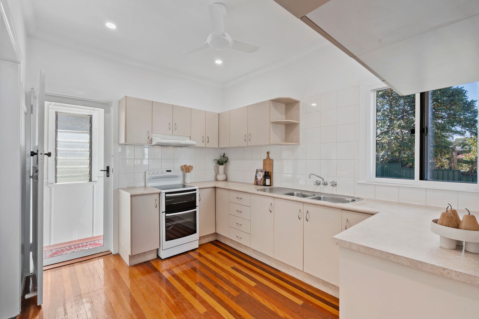 5 Cosgrove Avenue — photo 9 of 30