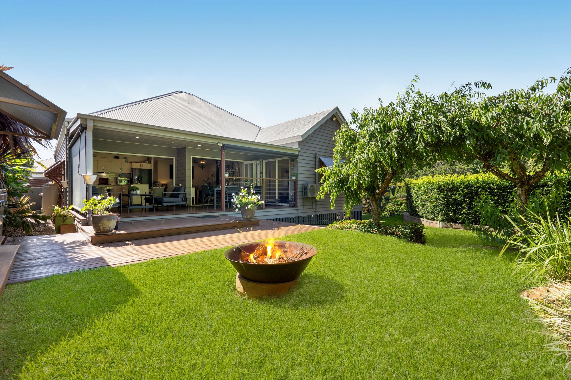 16/219 Long Road — photo from Ray White Rural Tamborine Mountain