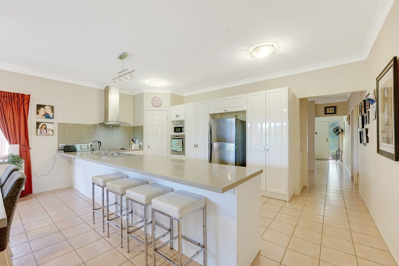 26 Gardenia Parade, North Lakes, QLD 4509