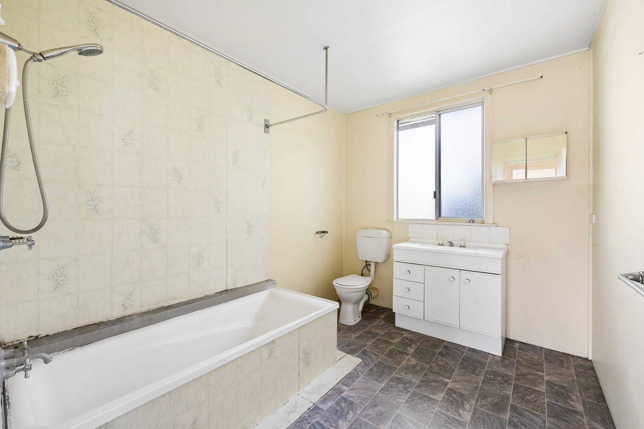 38-40 Windsor Place — photo 8 of 16