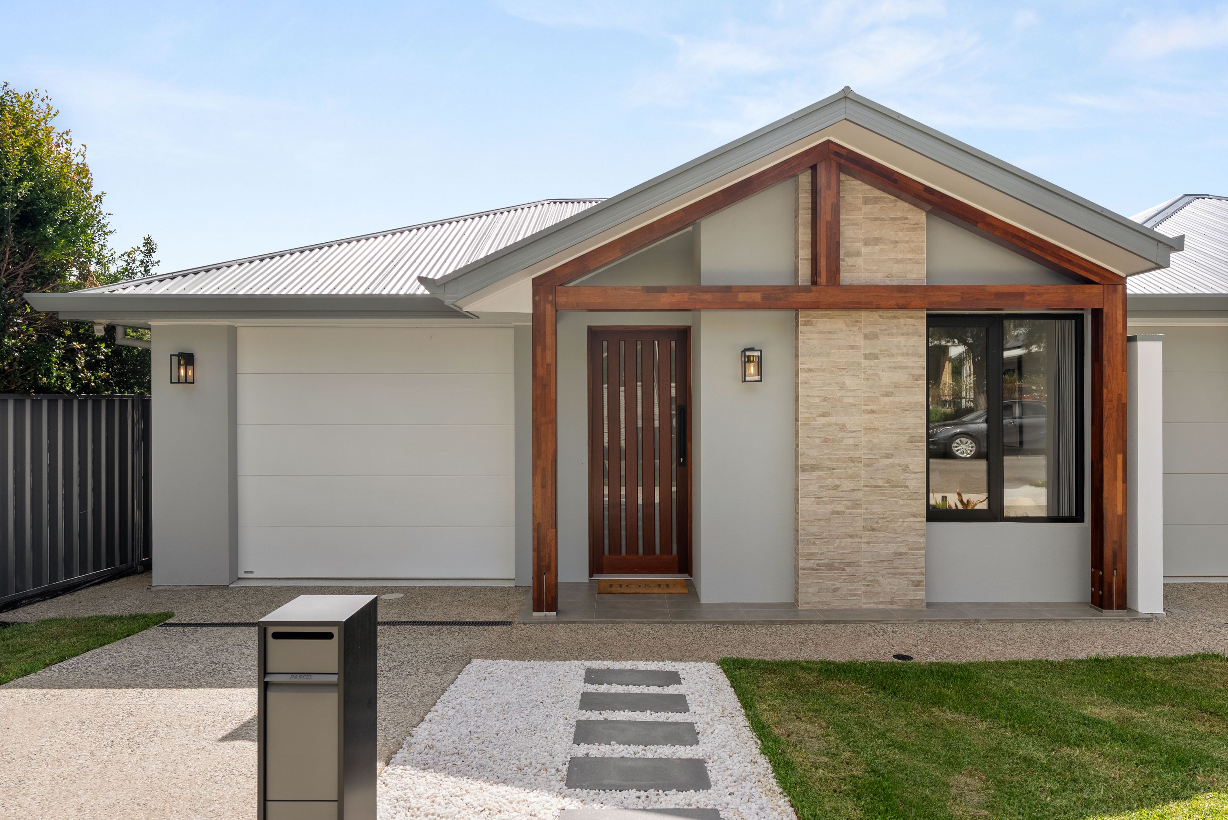 17A White Crescent, Seacombe Gardens, SA 5047