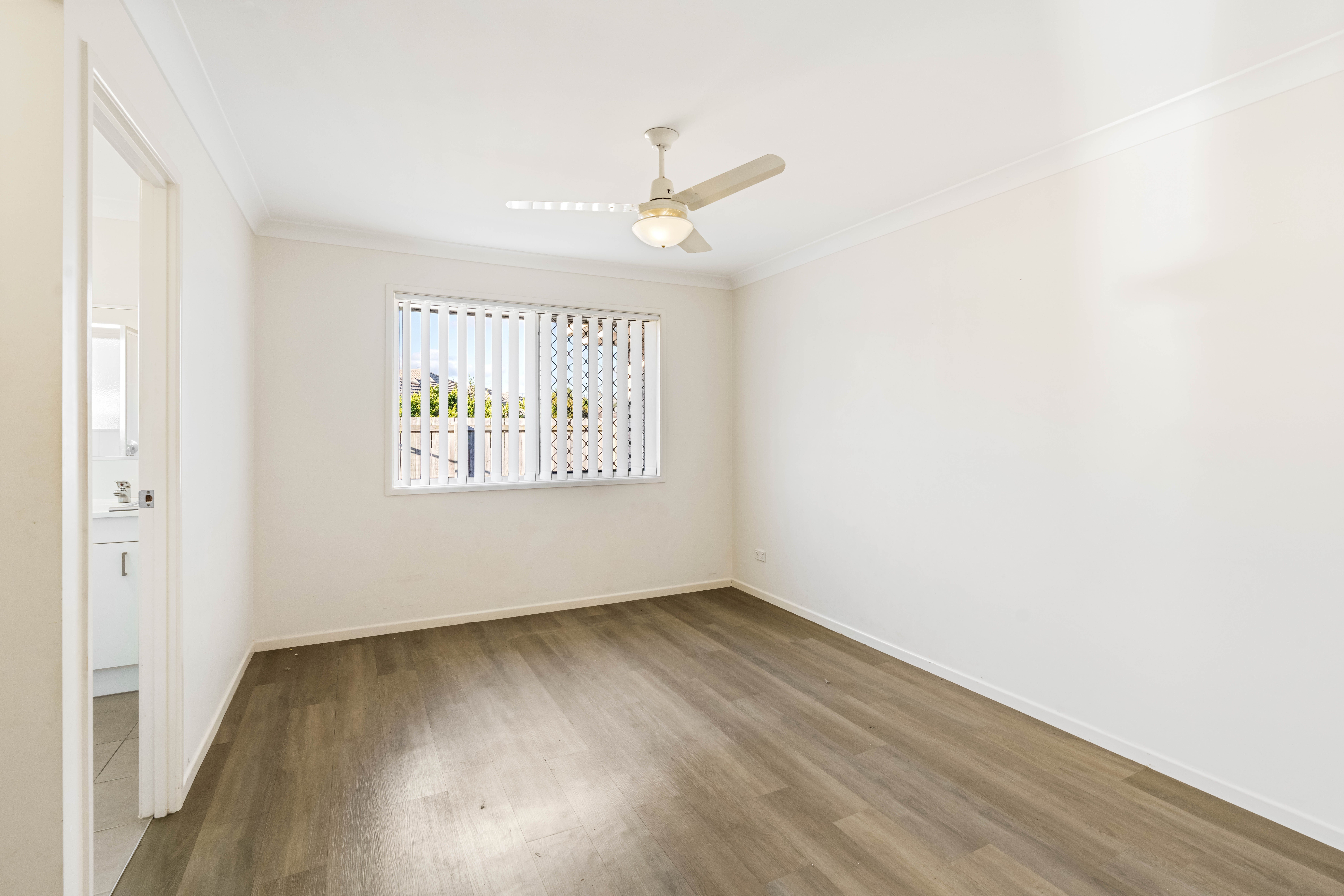 27 Jones Court — photo 10 of 17