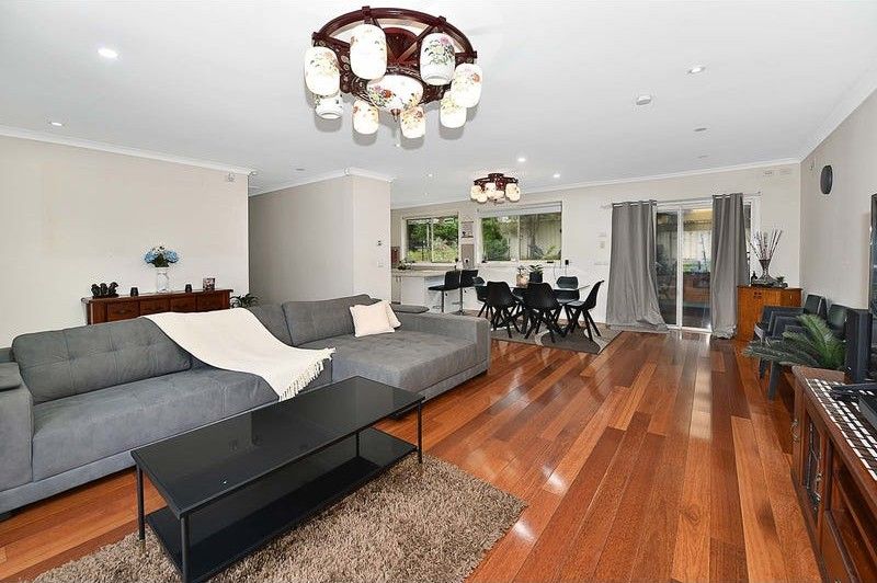 426 Blackburn Road — photo 3 of 10