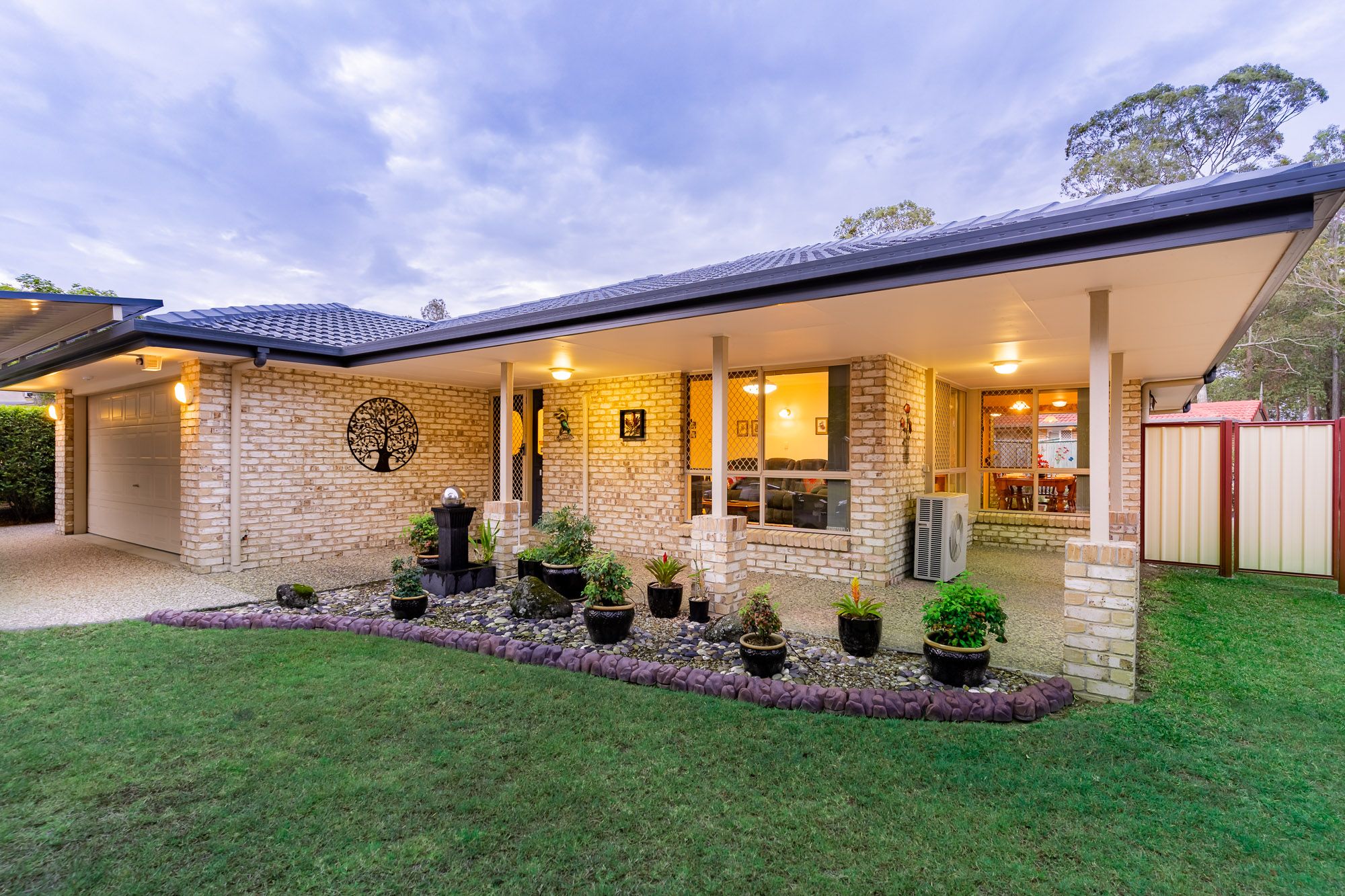 33 Sheffield Place, Kuraby, QLD 4112