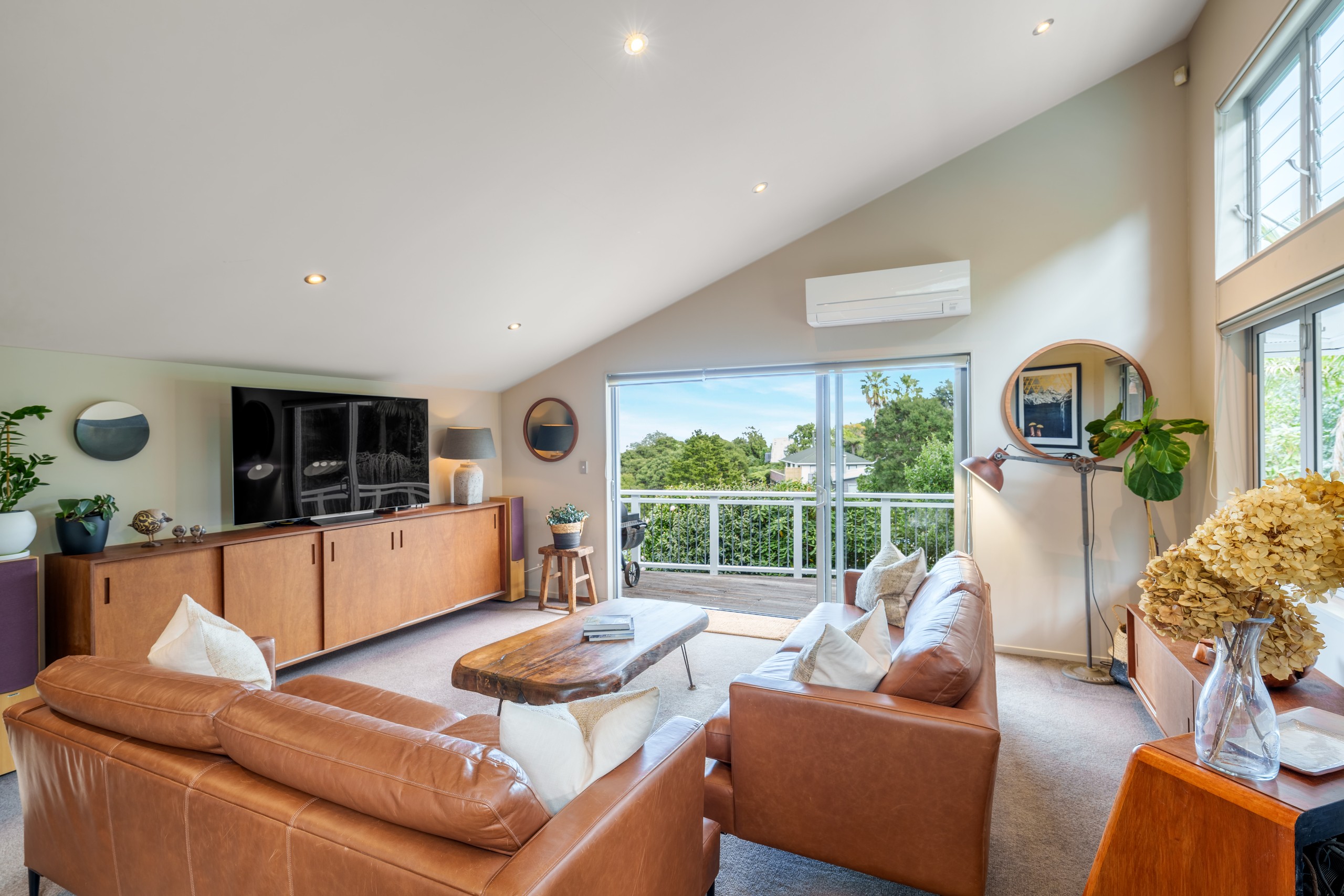 21 Giles Road, Palm Beach, Waiheke Island