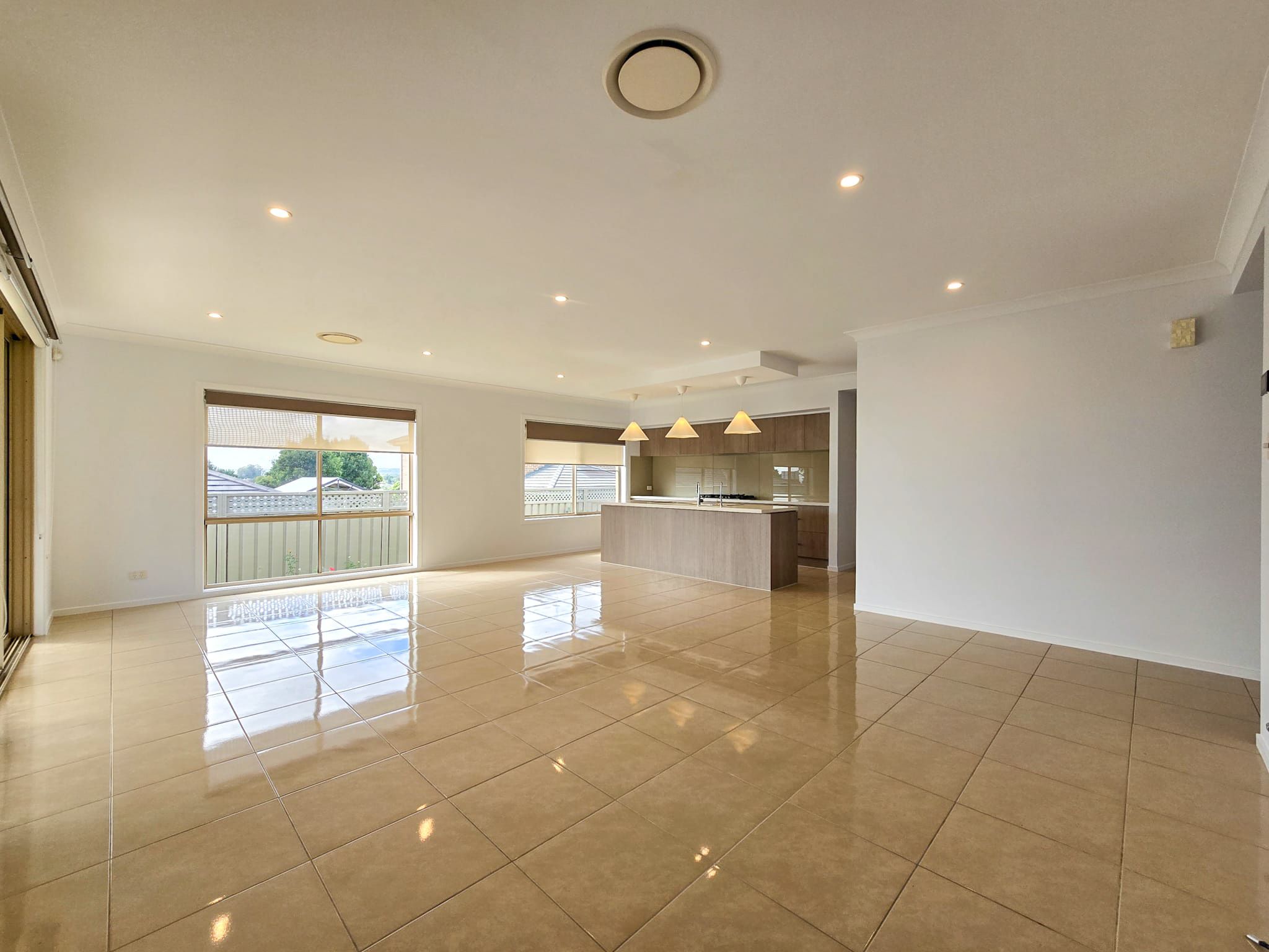 6 Mccabe Place, Rosemeadow, NSW 2560