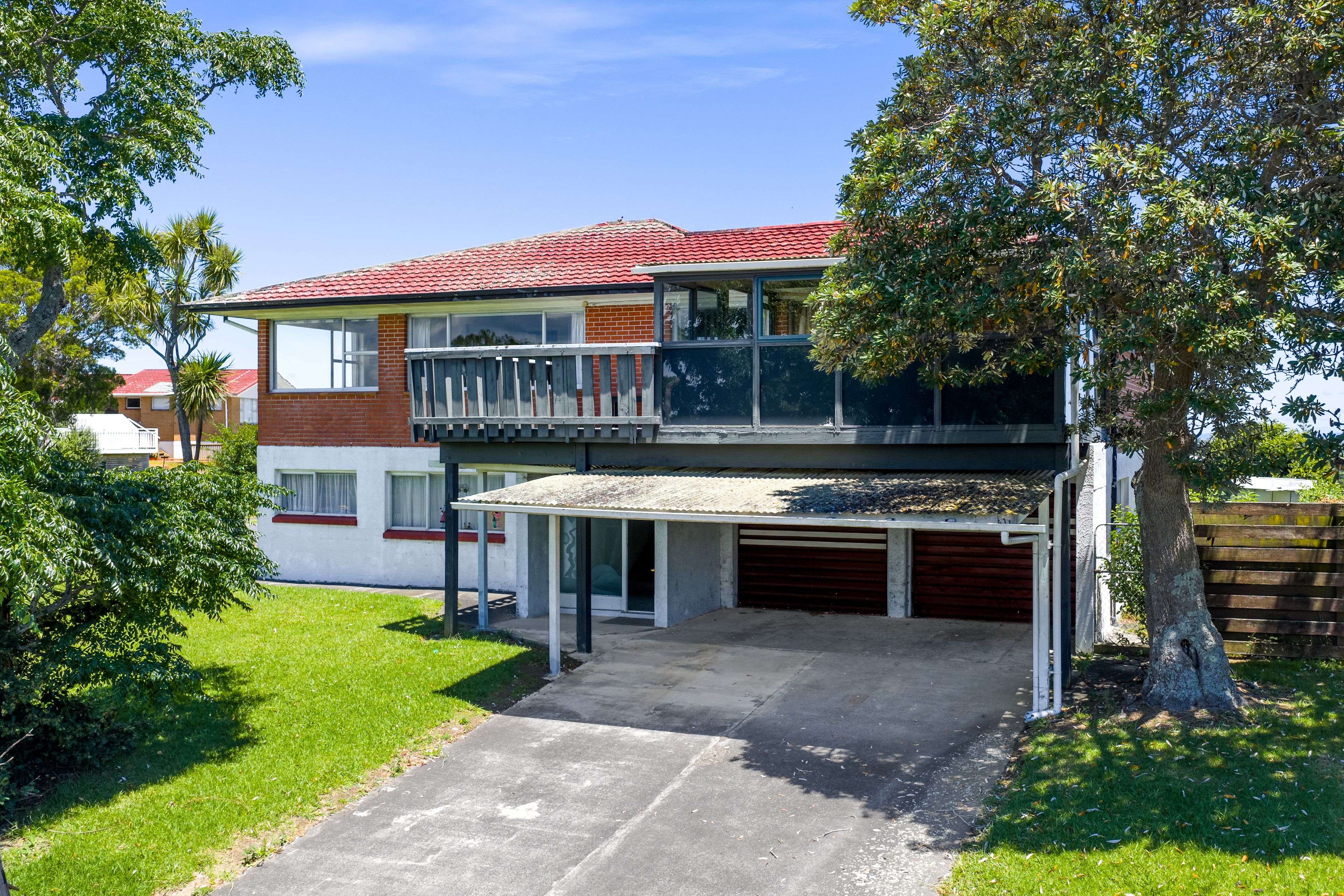 10 Riverhills Avenue, Pakuranga Heights, Manukau City