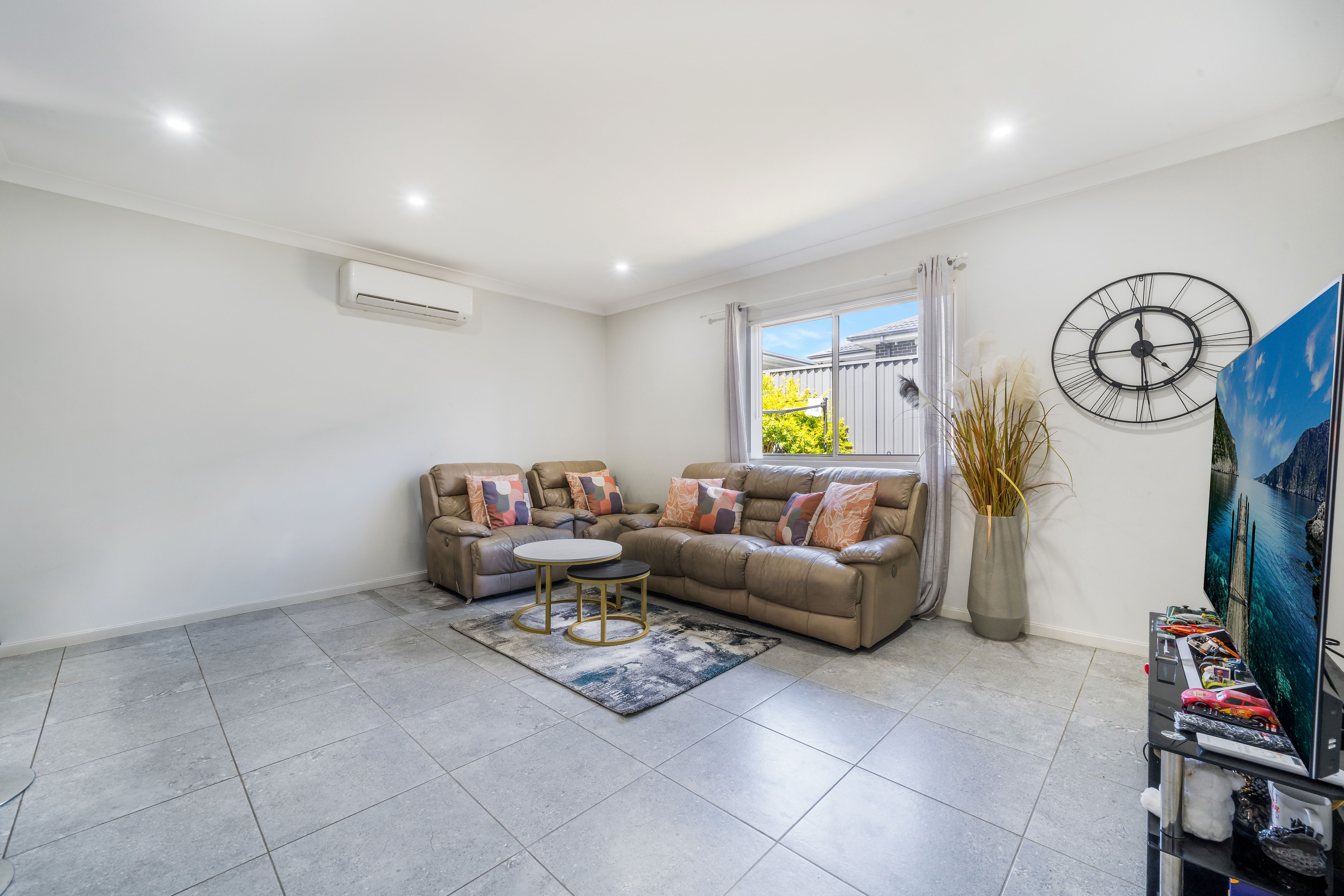 28 Gurner Avenue — photo 6 of 19