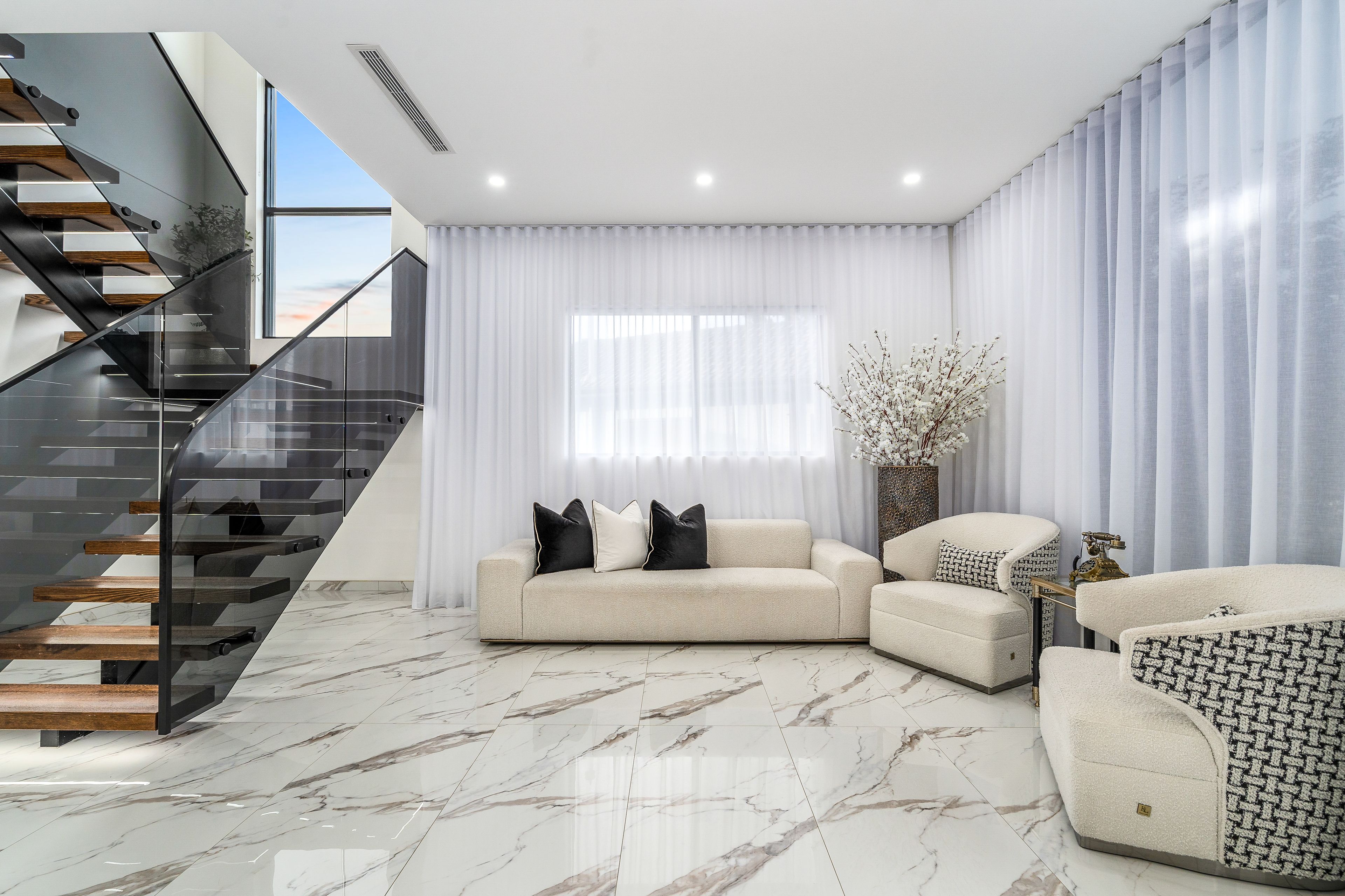 8 & 8A Wray Street, Fairfield Heights, NSW 2165