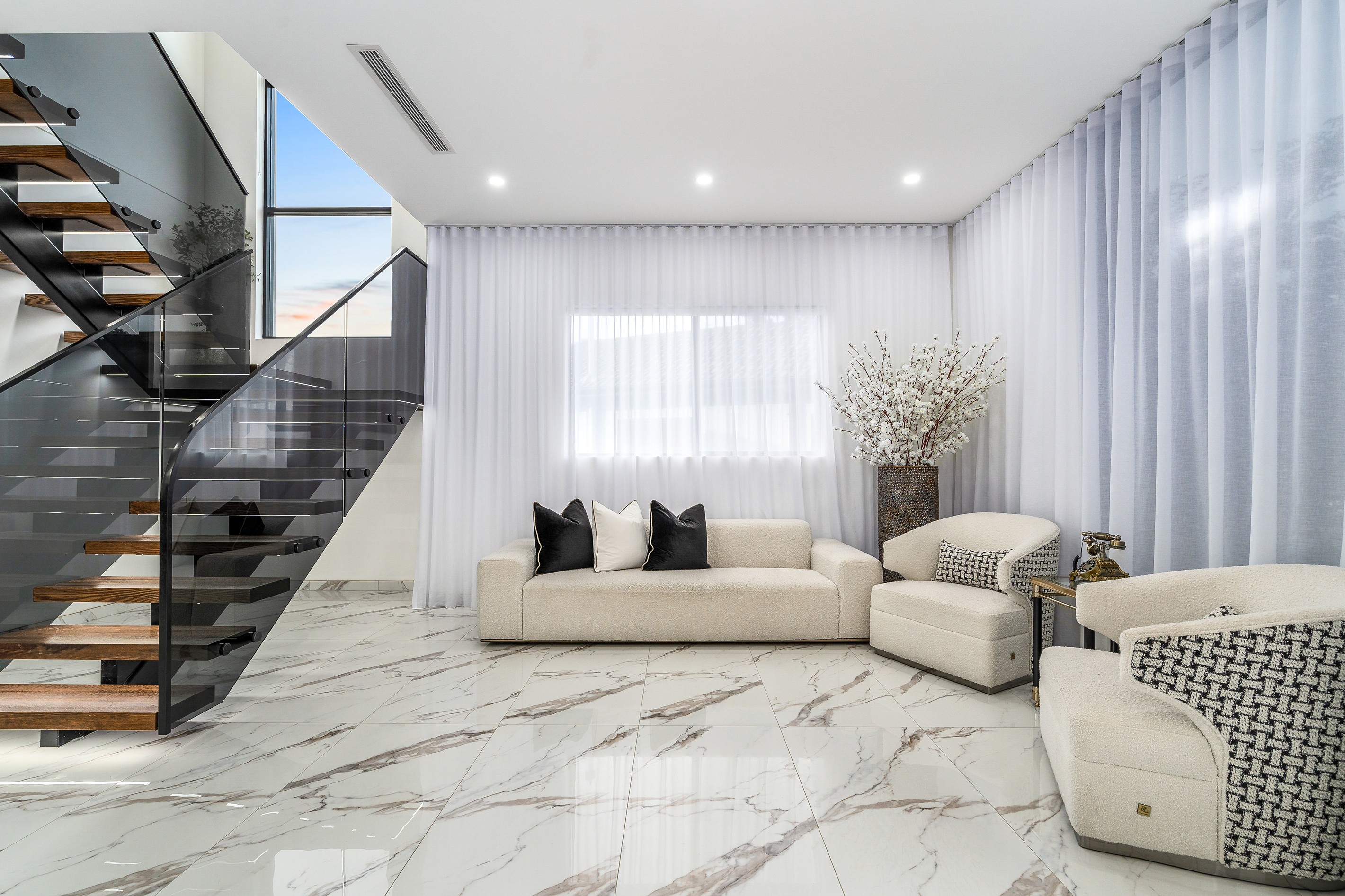 8 & 8A Wray Street, Fairfield Heights, NSW 2165