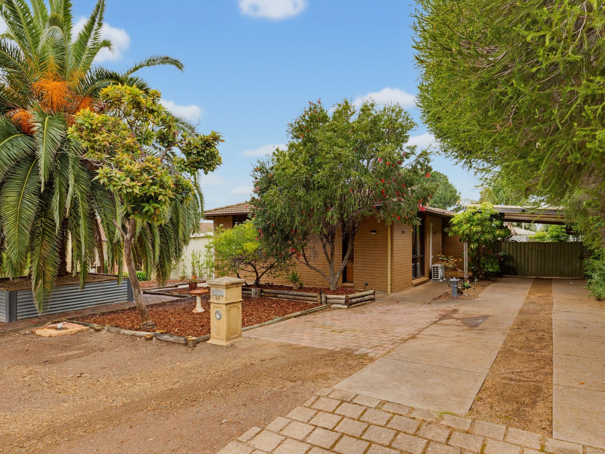 63 Glenhelen Road — photo from Ray White Morphett Vale
