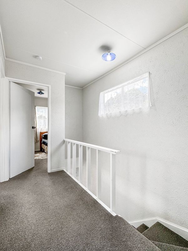 5/5 Thorn Place, Papatoetoe, Manukau City
