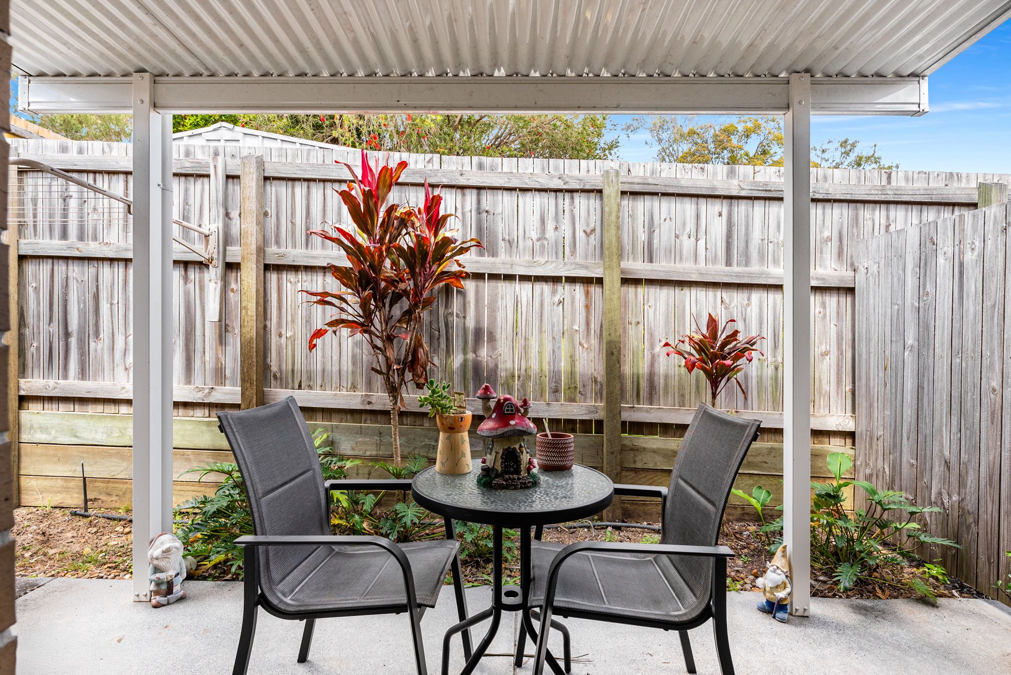14/10-12 Bishop Street — photo 11 of 16