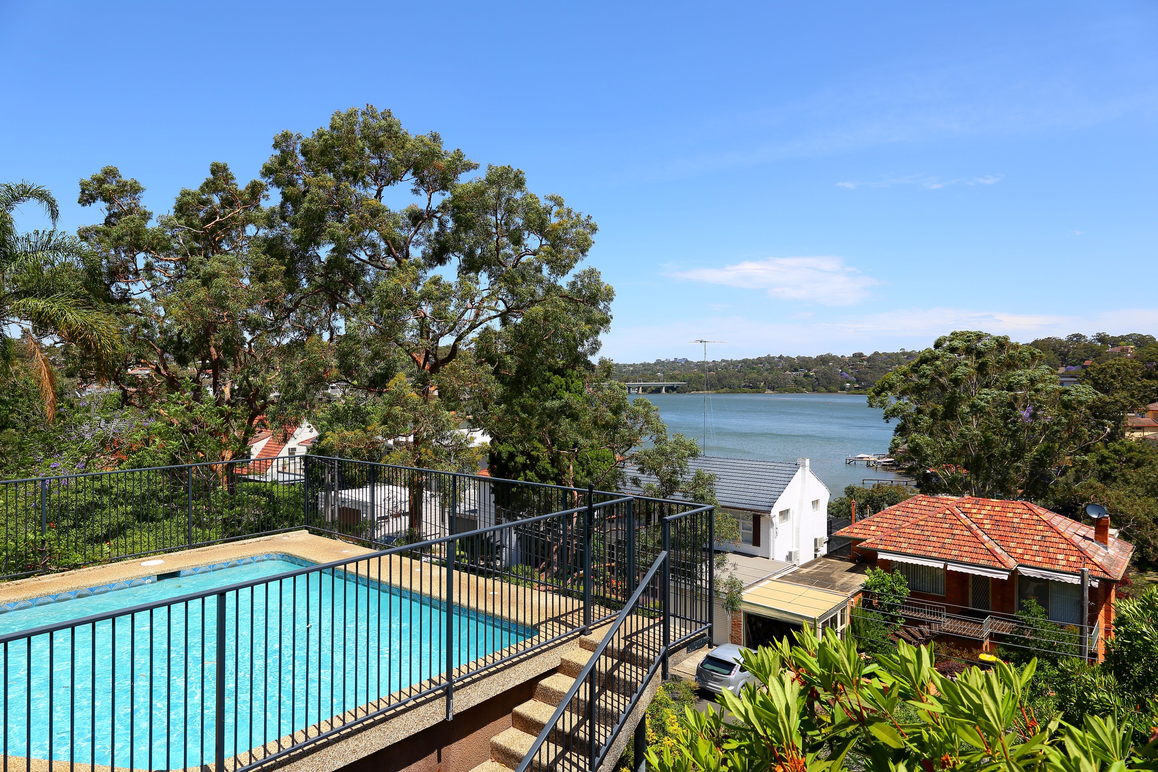 78 Lansdowne Parade