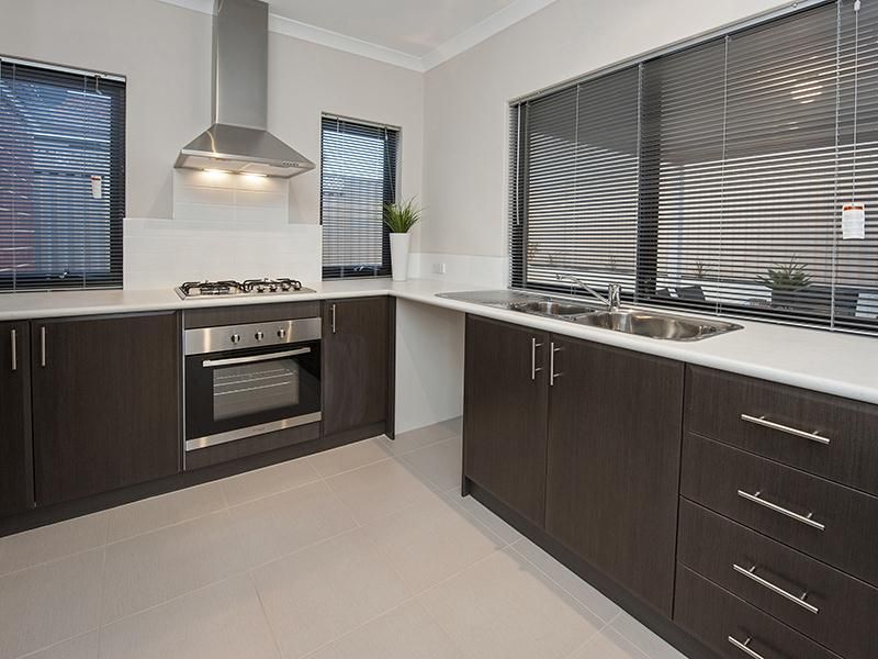 11a Warwick Street, St James, WA 6102
