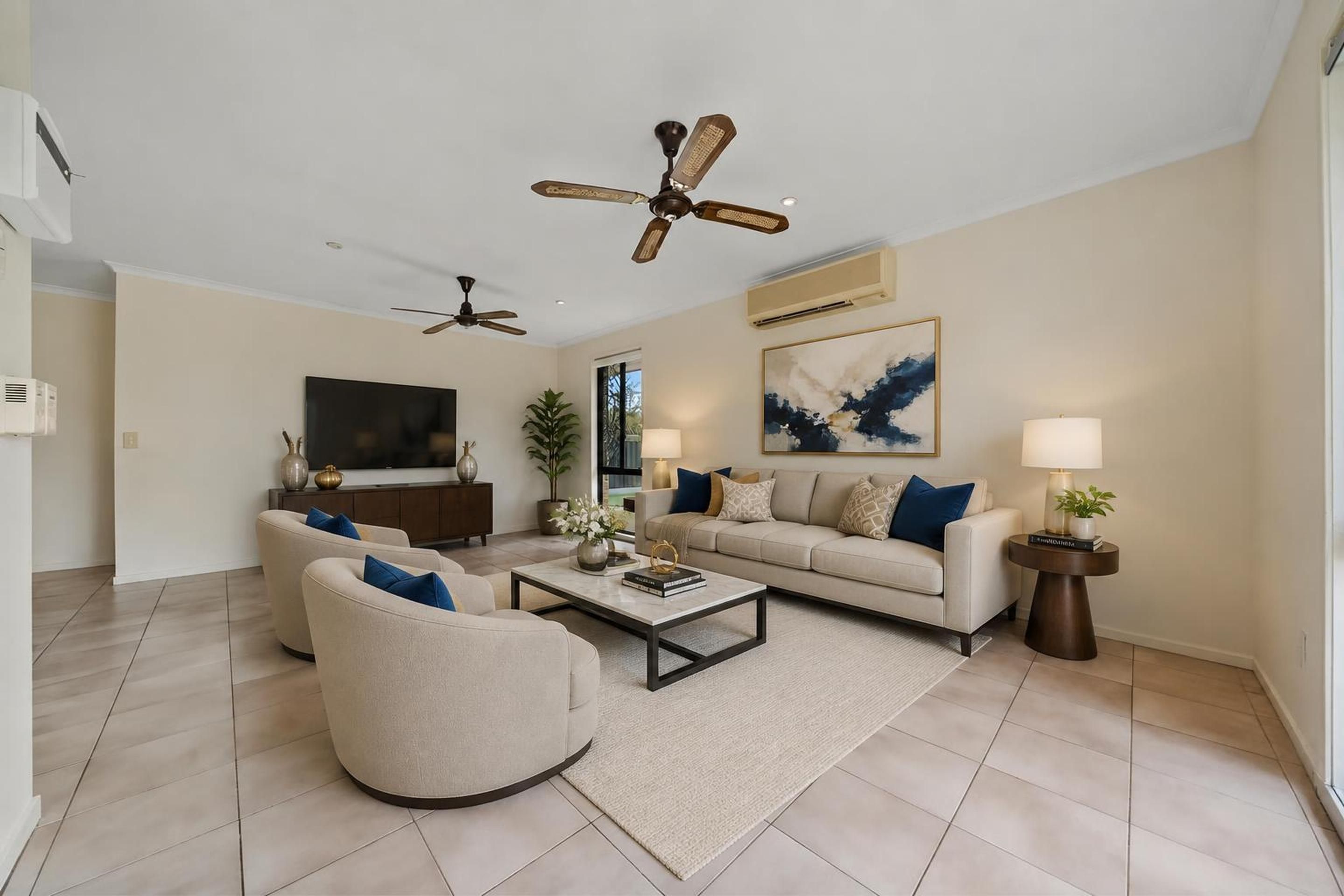 195 Castile Crescent — photo 4 of 19