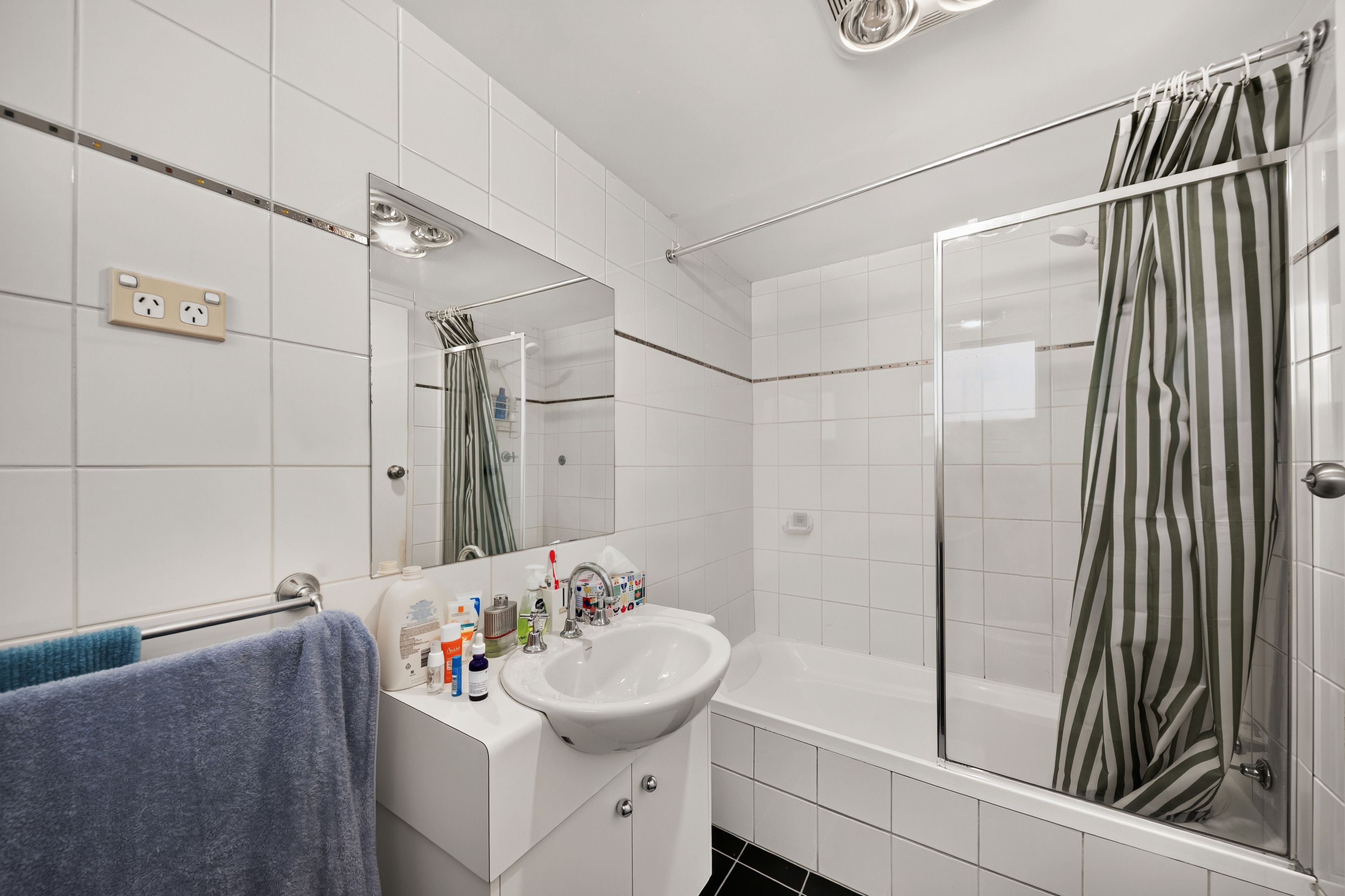 1/11 Edward Street — photo 11 of 14