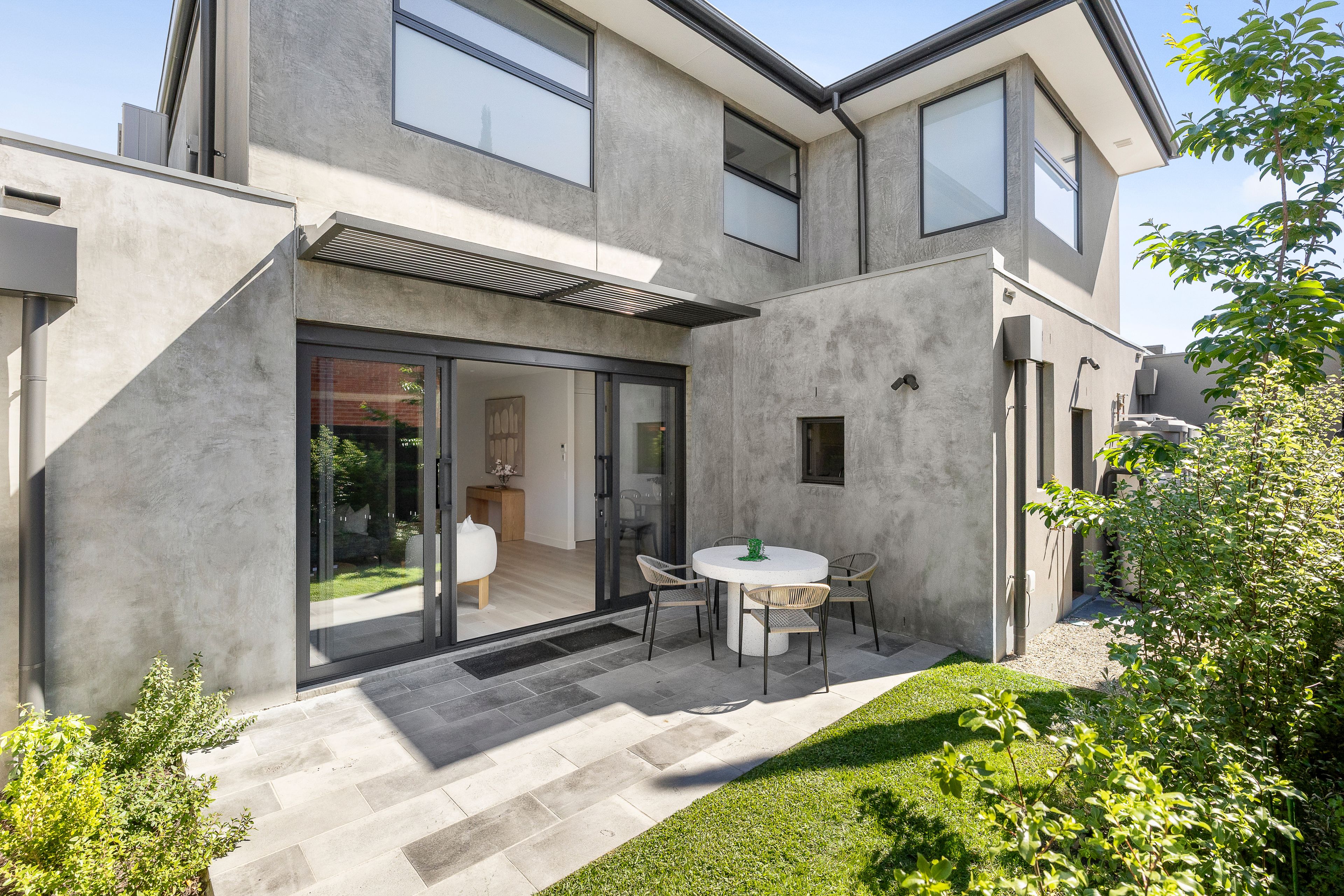 2/9 Wilmot Street — photo from Ray White Ashburton
