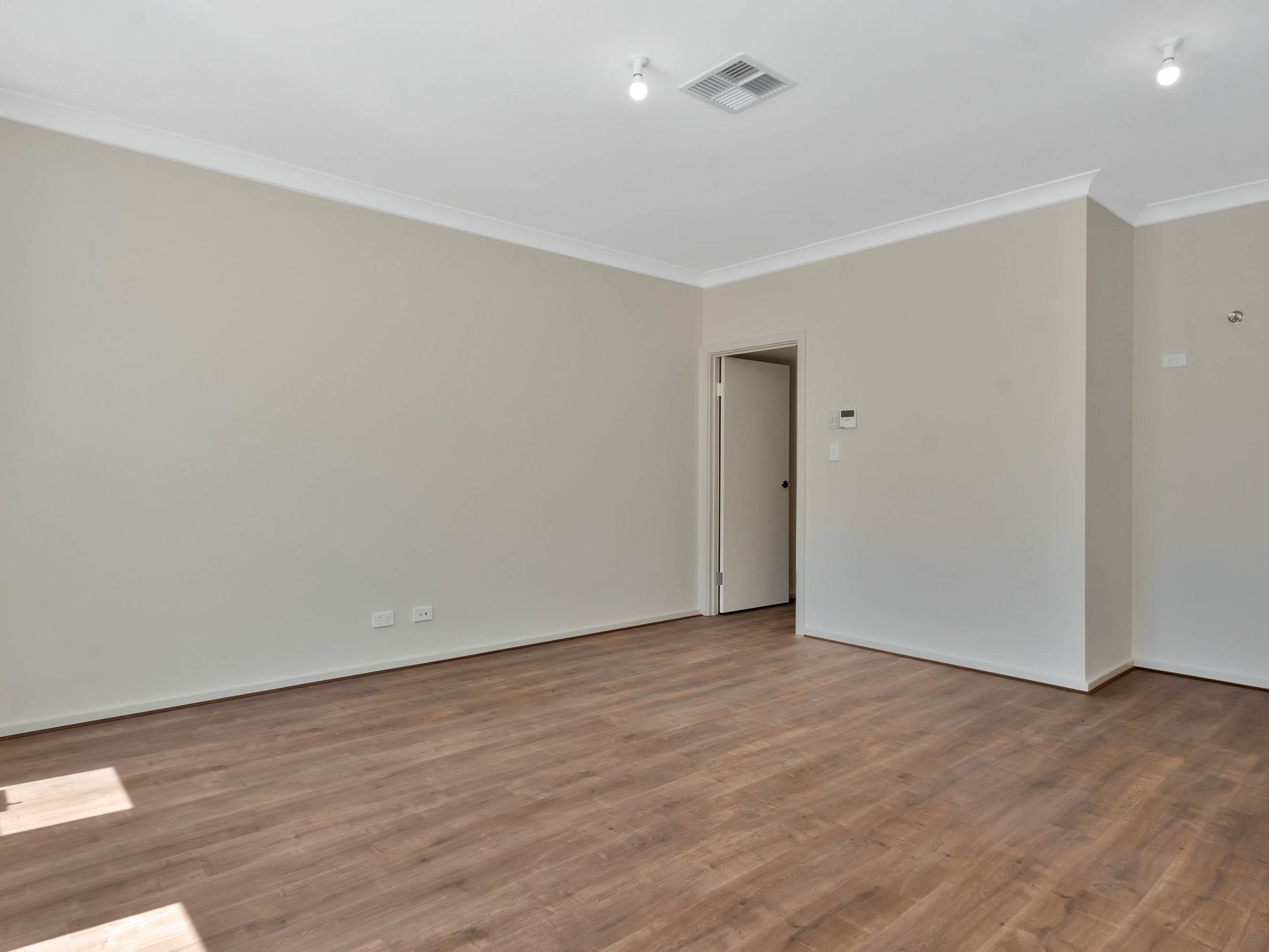 4/33 Wyong Crescent, Andrews Farm, SA 5114