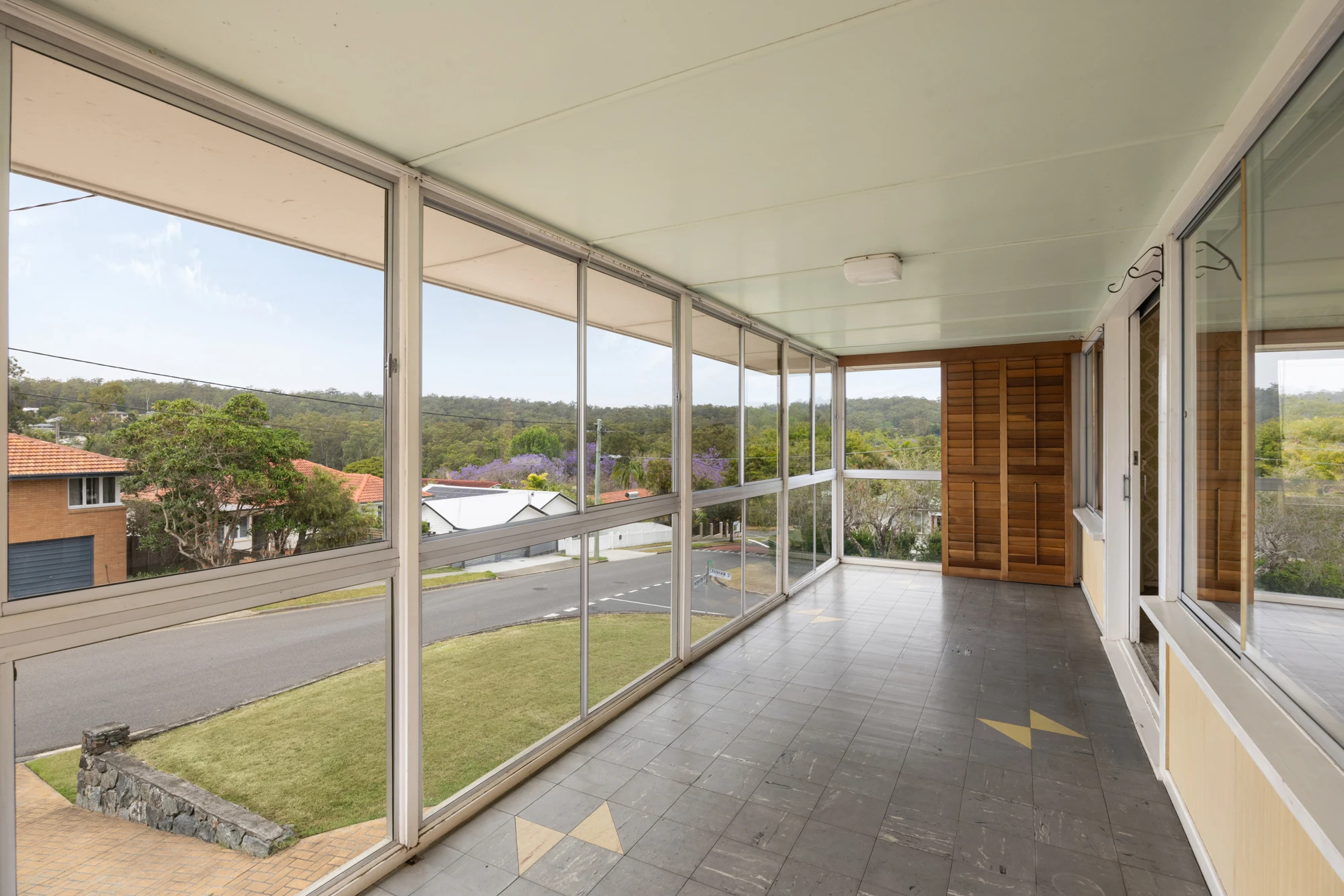 52 Monkton Street, Tarragindi, QLD 4121